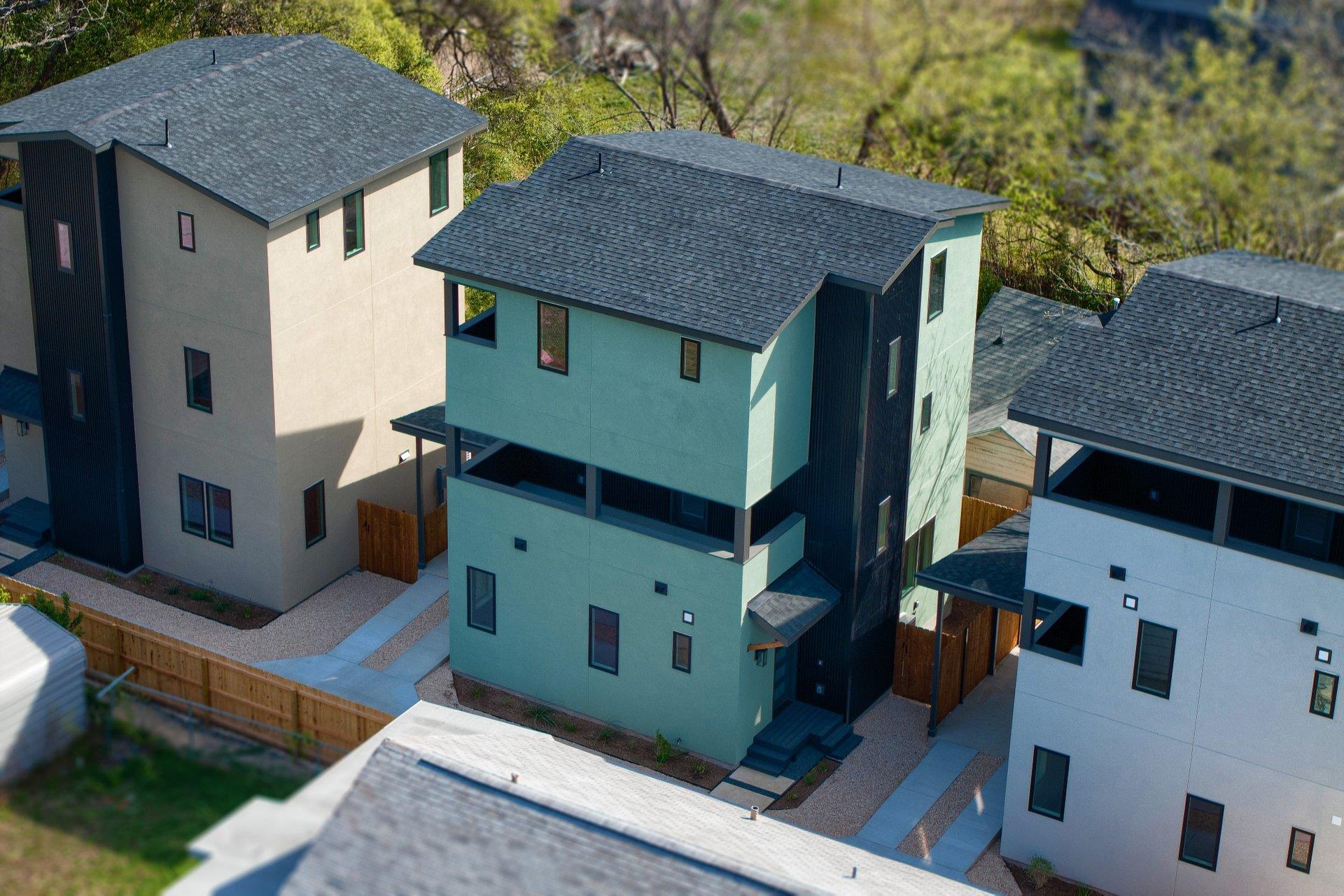 2818 E 22nd St # 2, Austin, TX 78722