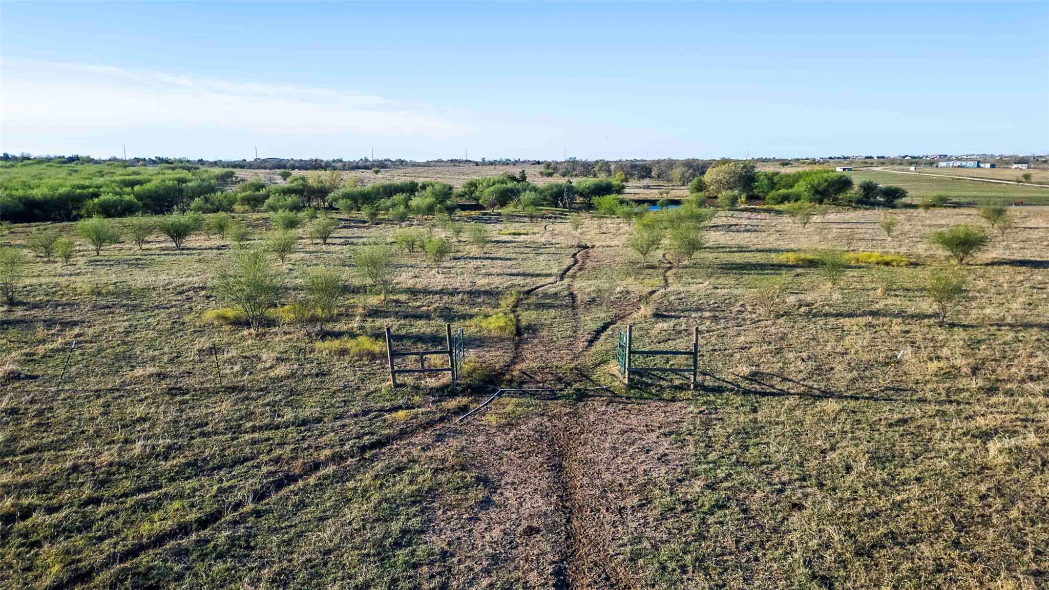 3191 County Road 463, Elgin, TX 78621