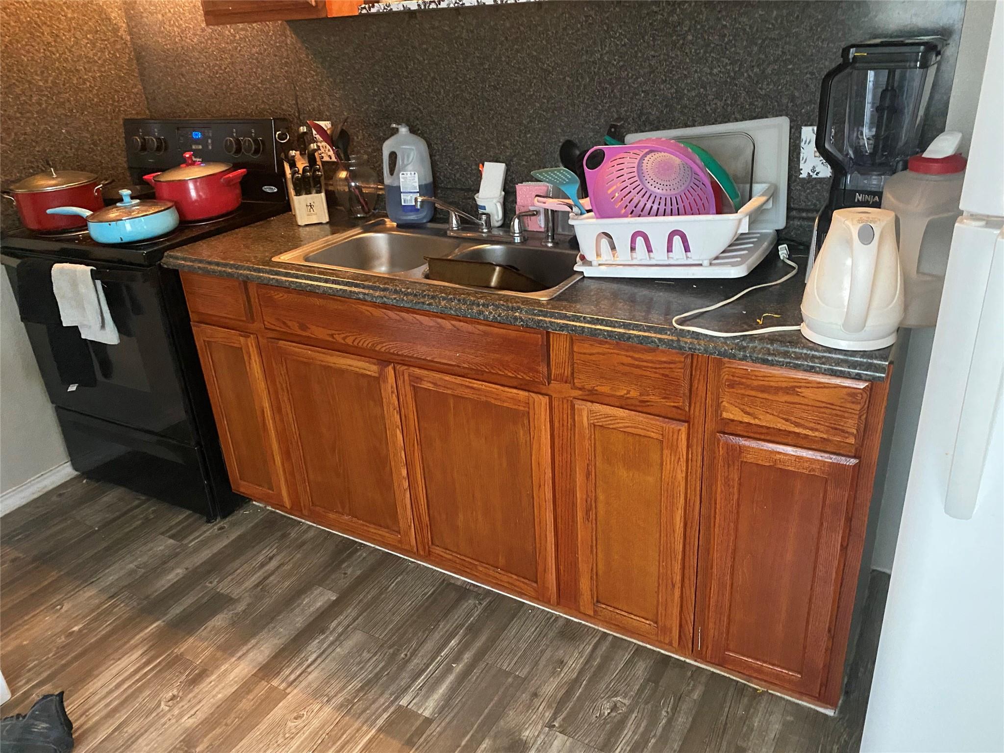 423 W Avenue J Ave, Killeen, TX 76541