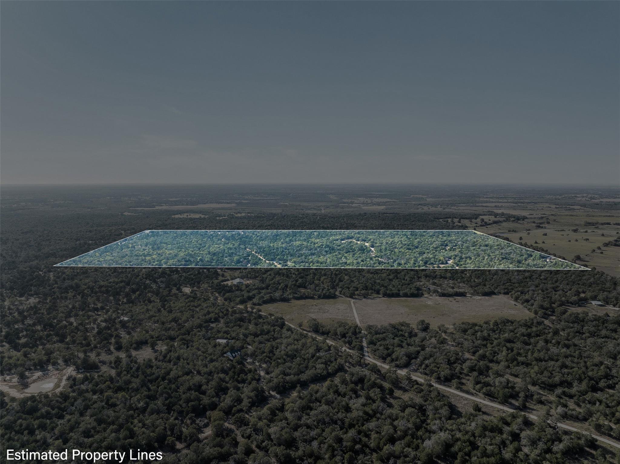 555 Altamira Ln, Dale, TX 78616