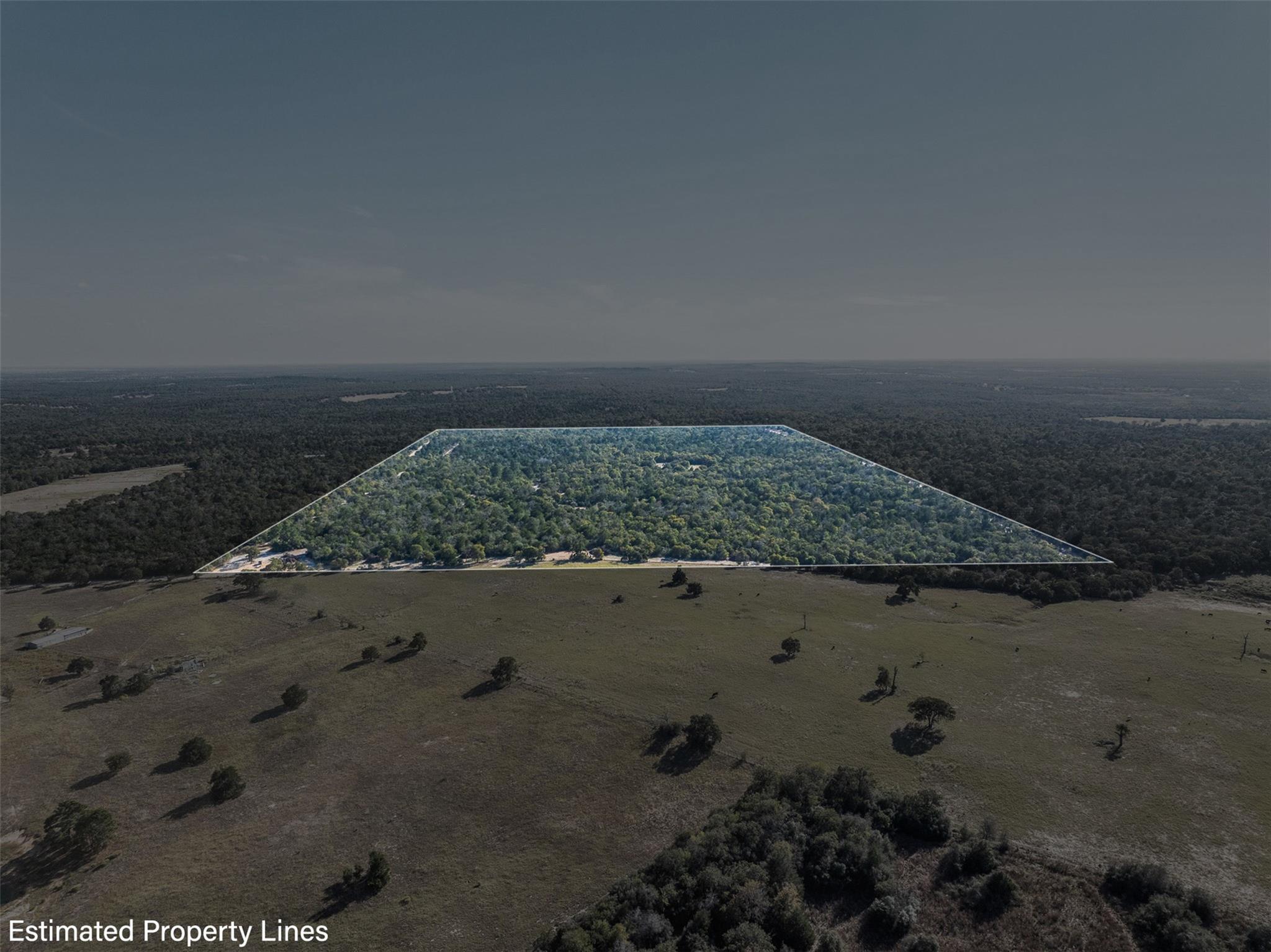 555 Altamira Ln, Dale, TX 78616