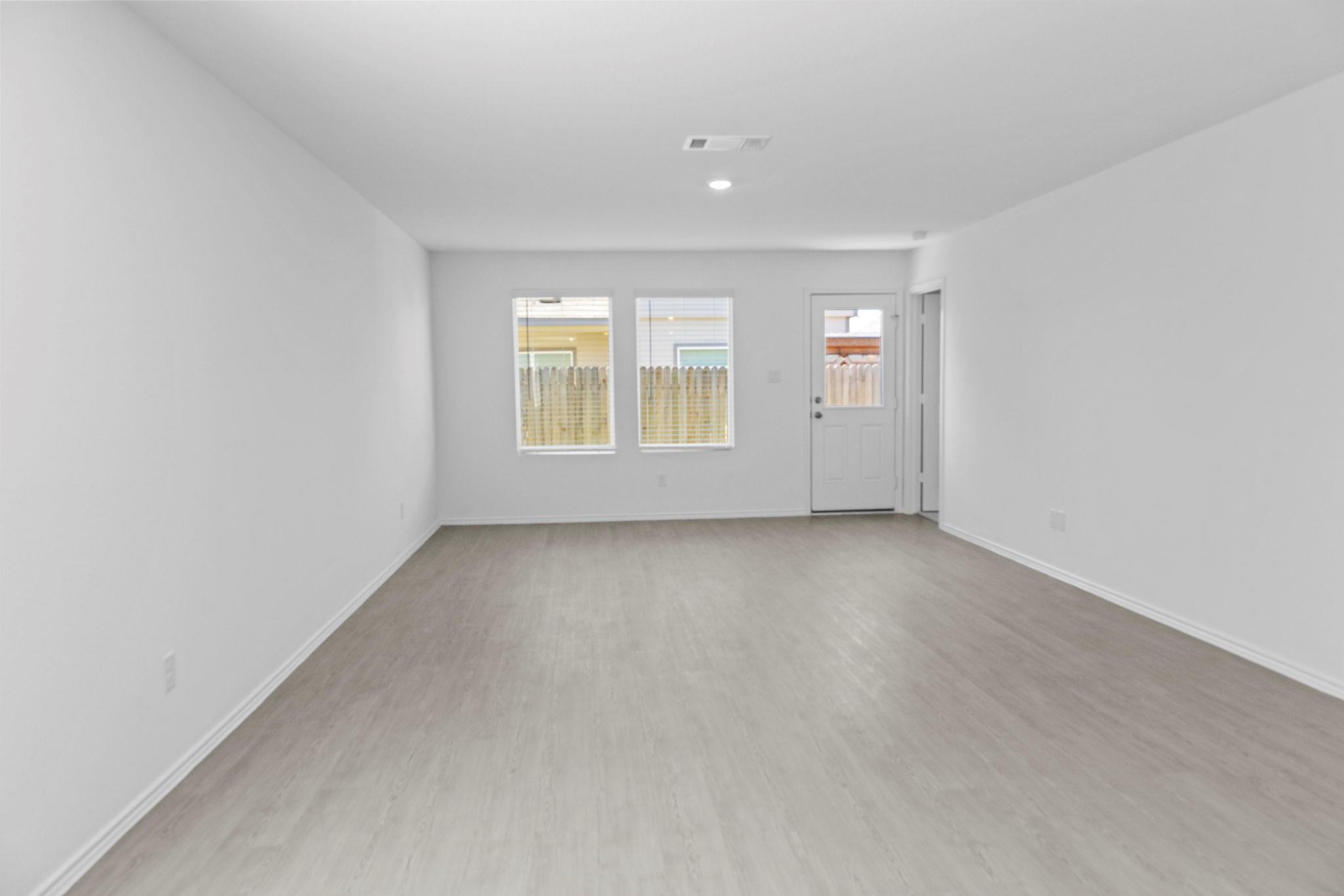 245 Ammolite Ln, Maxwell, TX 78656