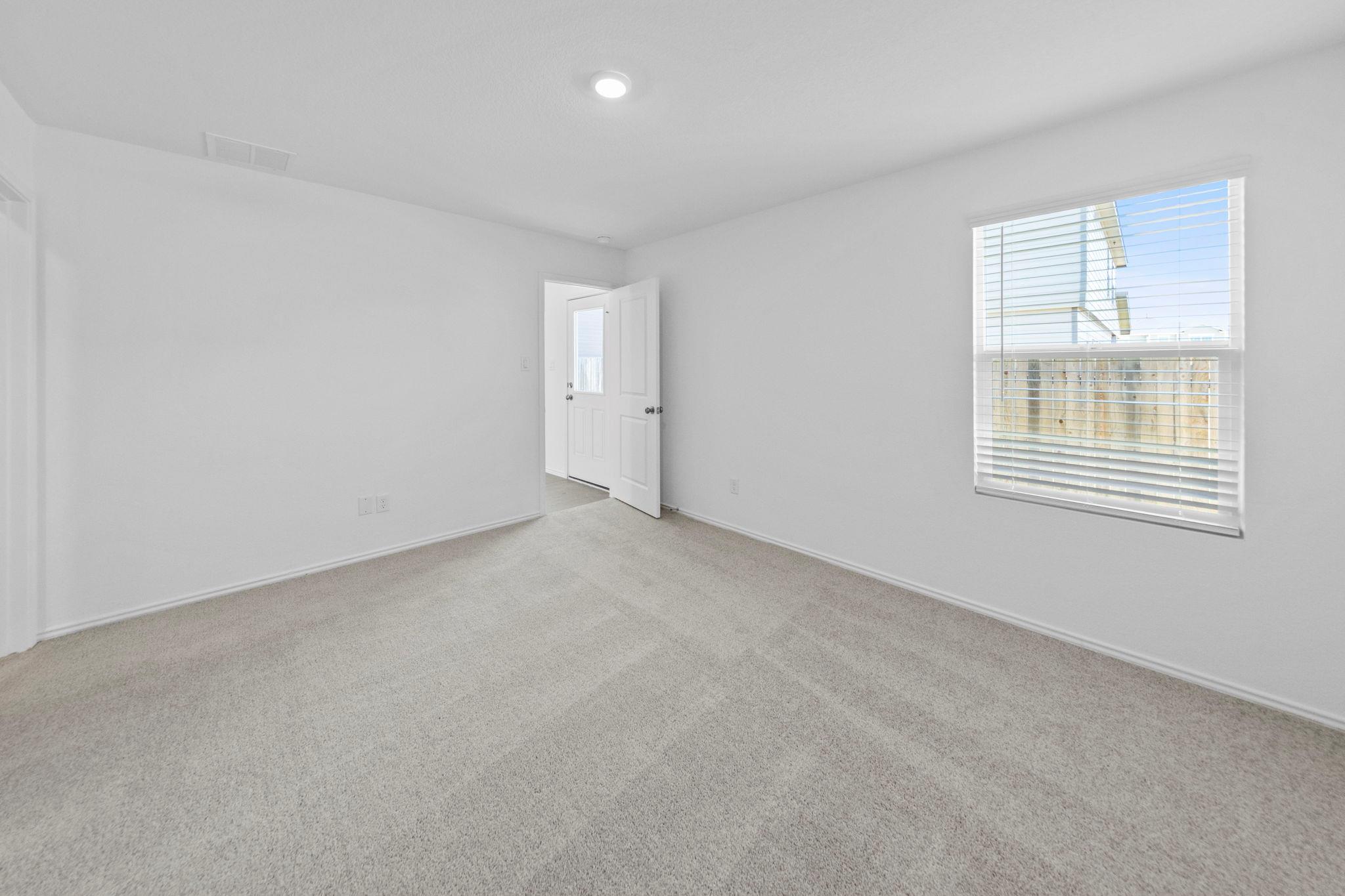 245 Ammolite Ln, Maxwell, TX 78656