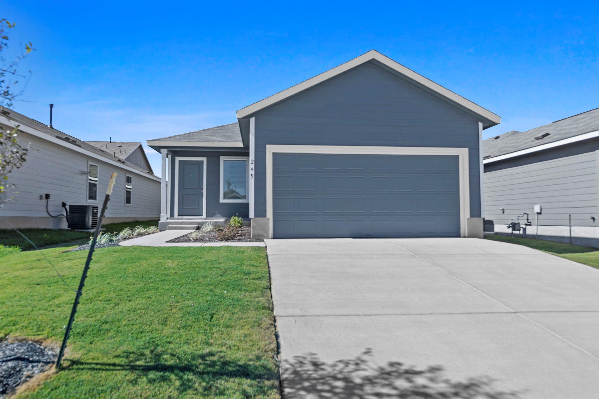 245 Ammolite Ln, Maxwell, TX 78656