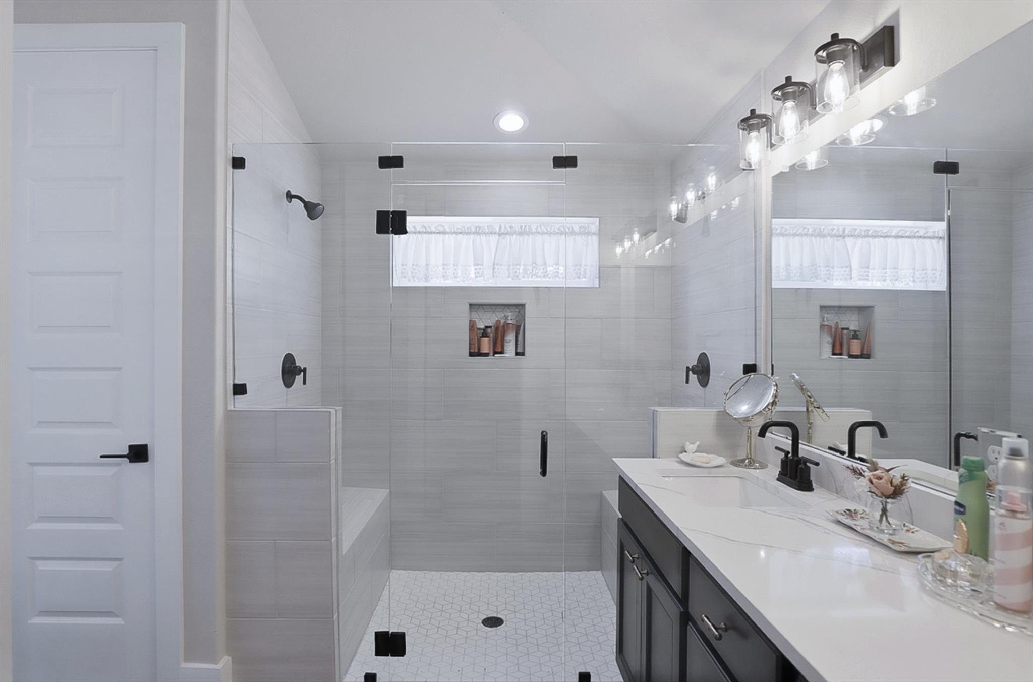 21100 Niagara Cv, Lago Vista, TX 78645