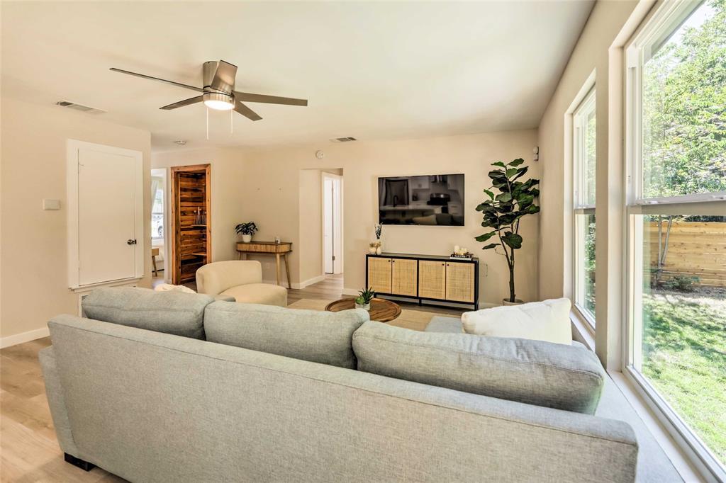 6204 Wagon Bnd, Austin, TX 78744