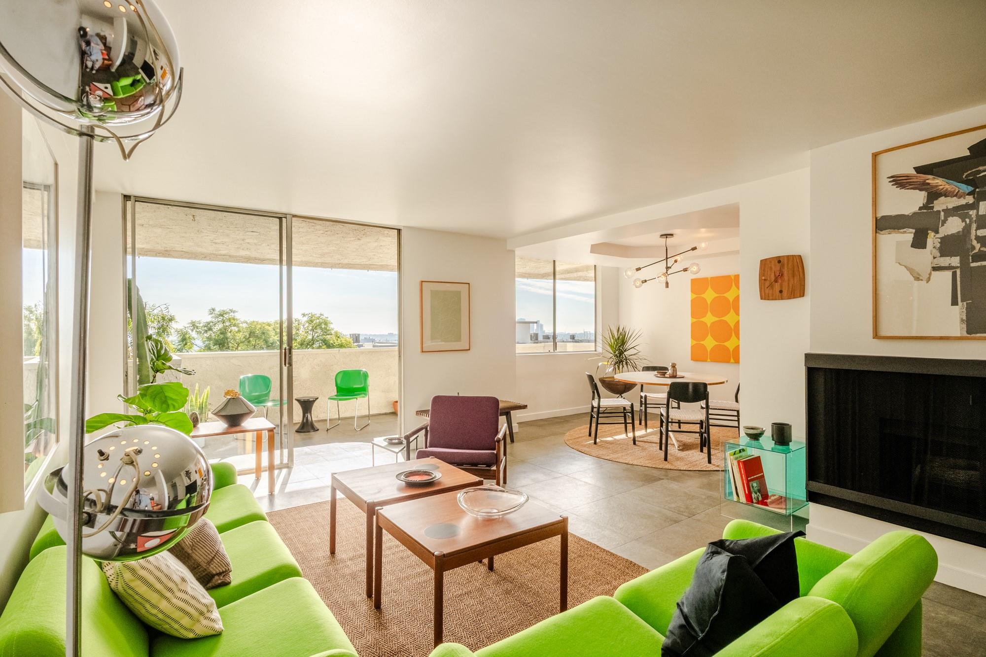 1230 Horn Ave # 524, Out of State, CA 90069