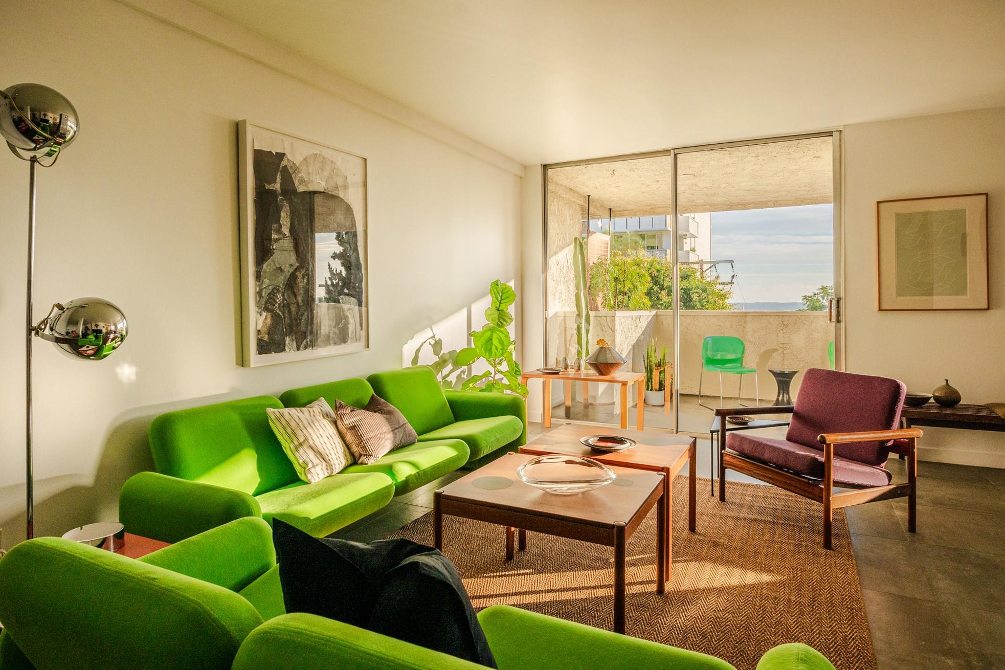 1230 Horn Ave # 524, Out of State, CA 90069