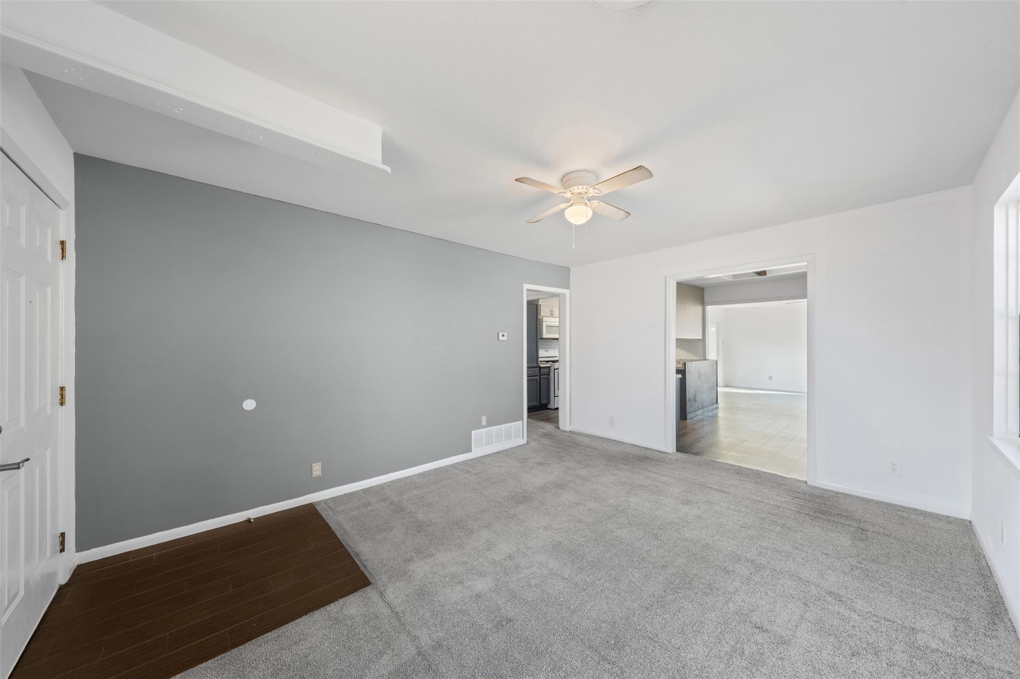 1401 N W S Young Dr, Killeen, TX 76543