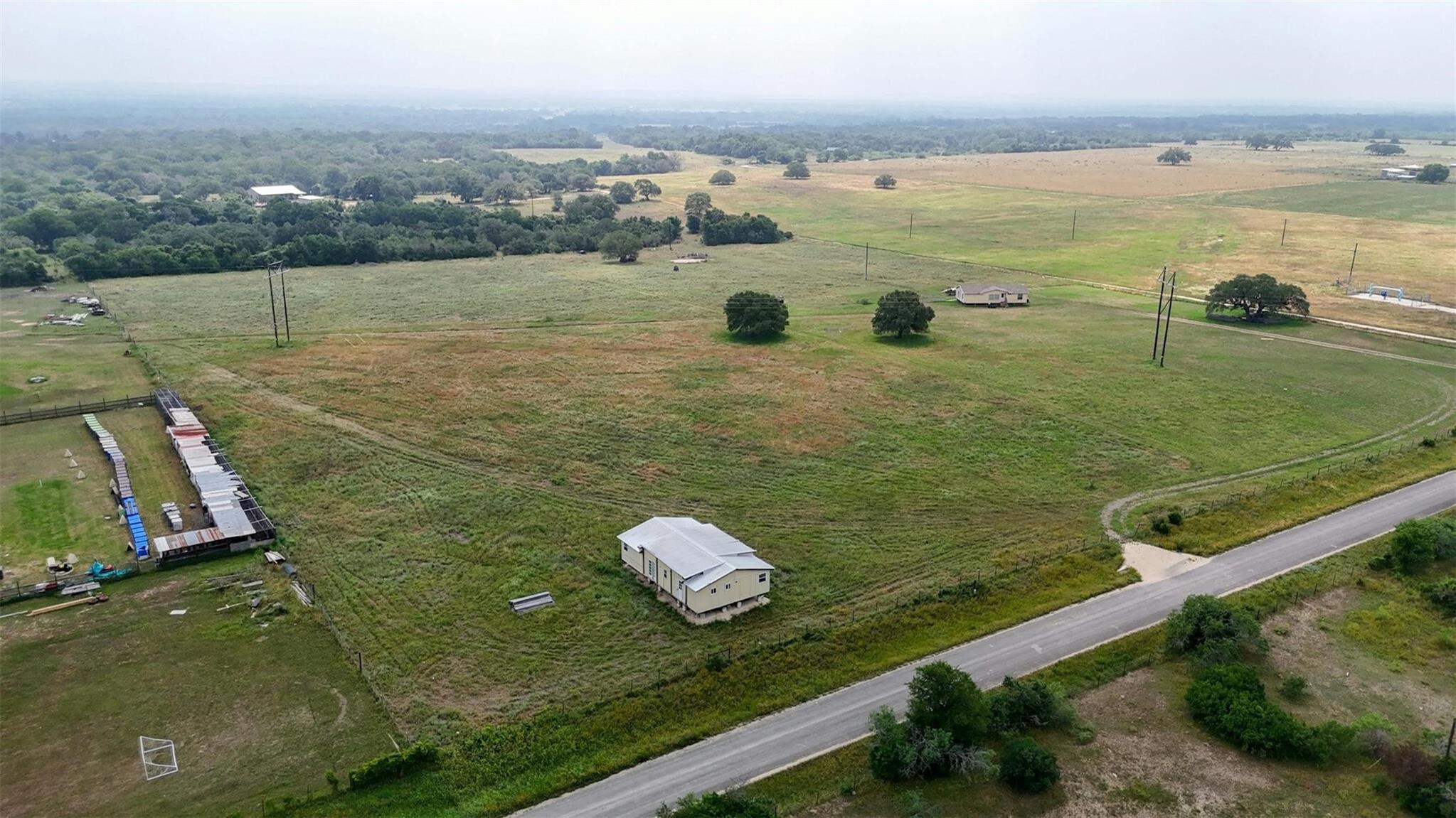 6015 Seawillow Rd, Lockhart, TX 78644