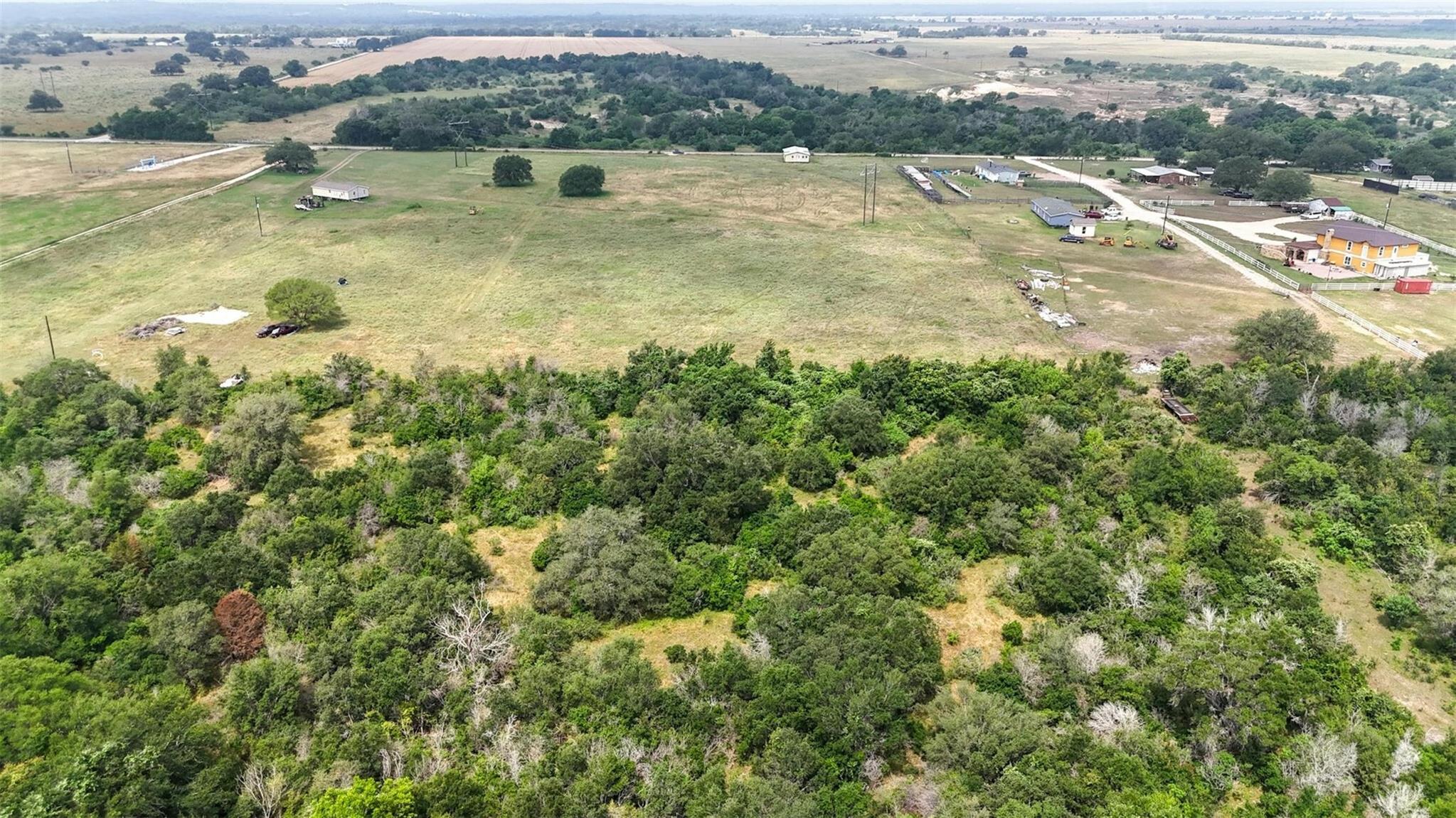 6015 Seawillow Rd, Lockhart, TX 78644