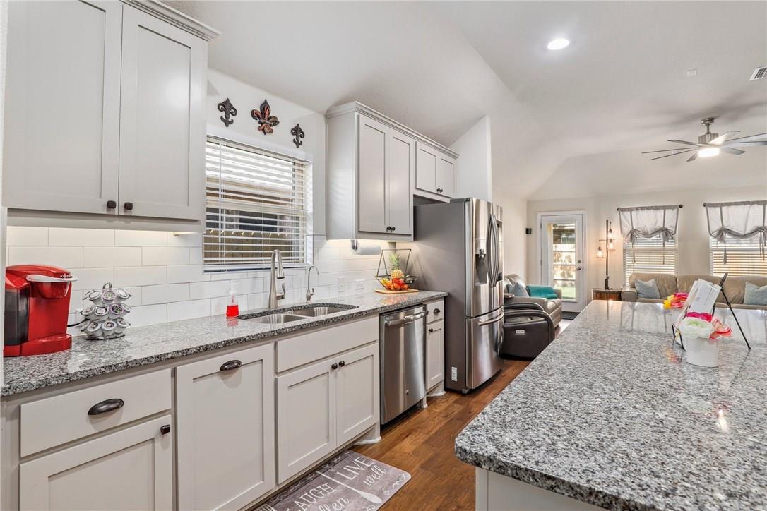 4130 Kingsley Ave, Round Rock, TX 78681