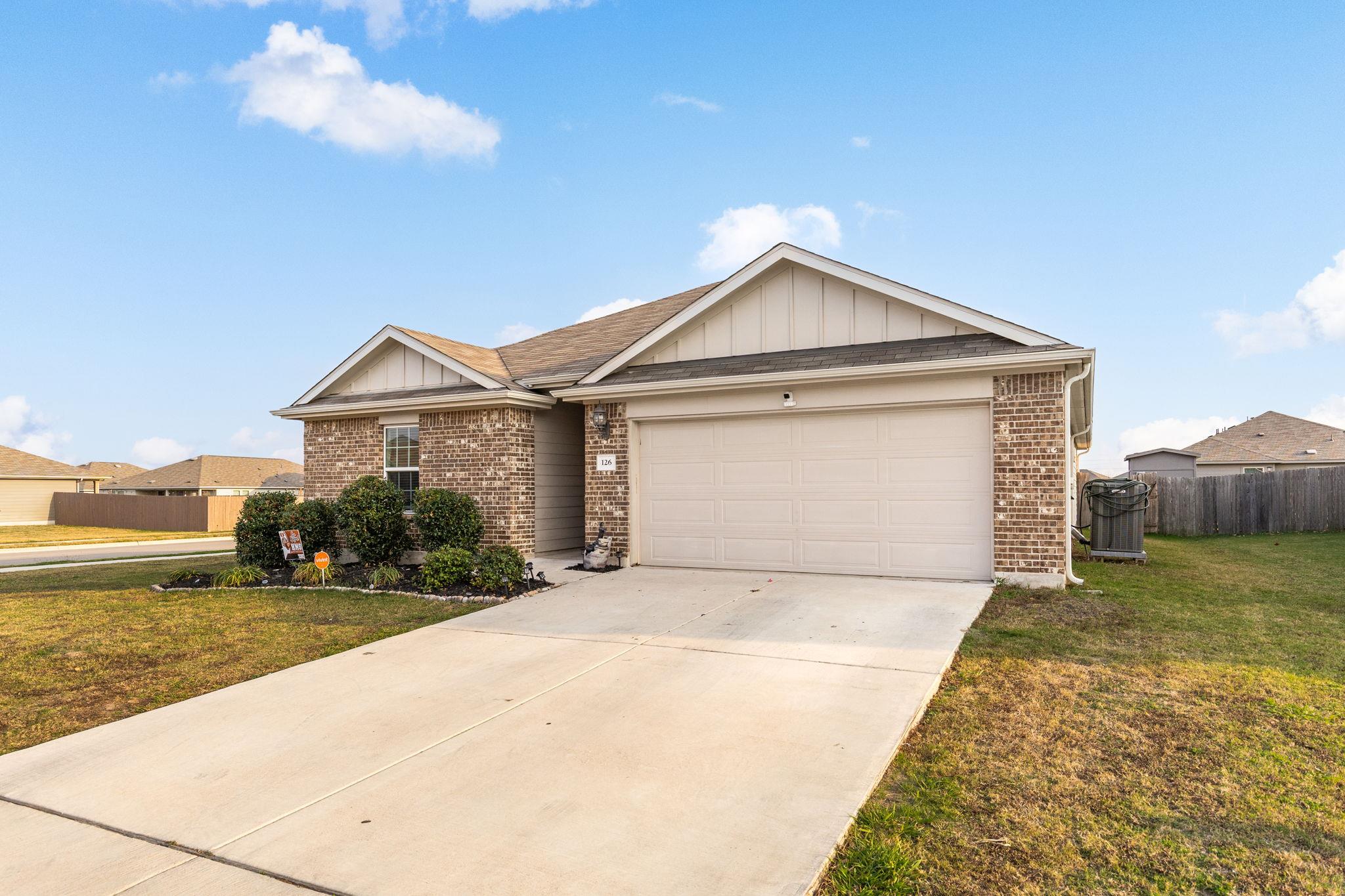 126 Balsam St, Hutto, TX 78634