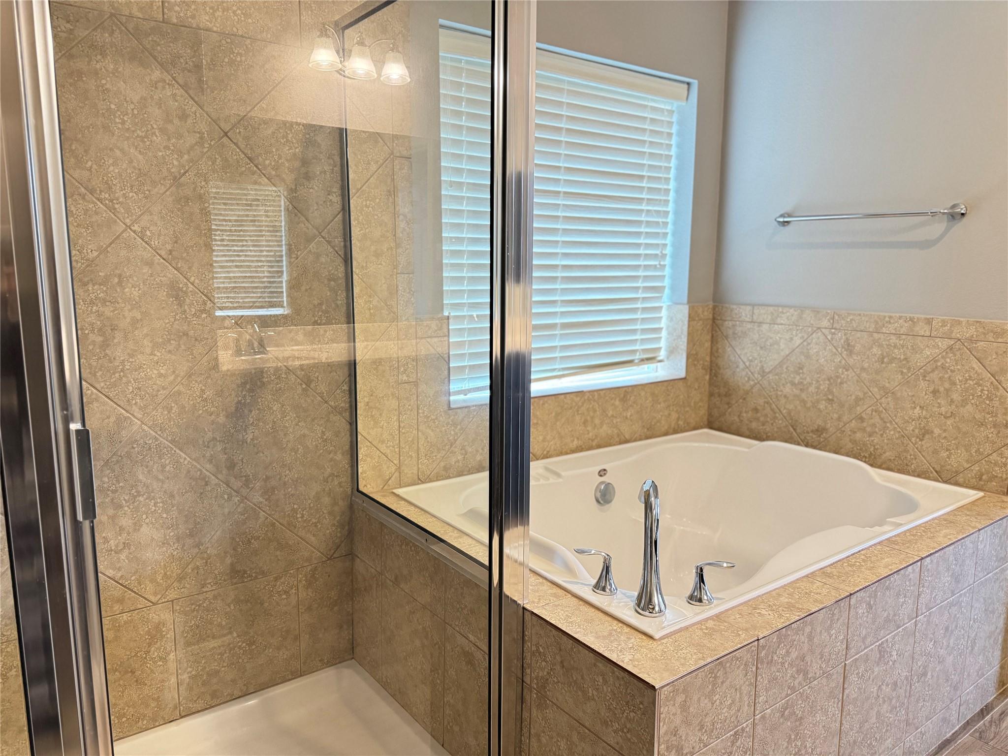 2483 Santa Barbara Loop, Round Rock, TX 78665