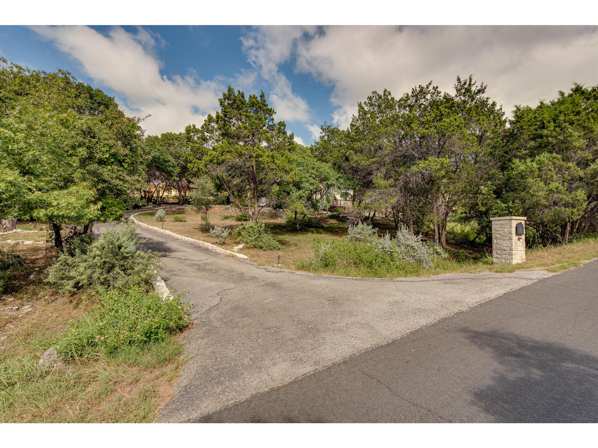 1602 Wild Basin Ledge, Austin, TX 78746