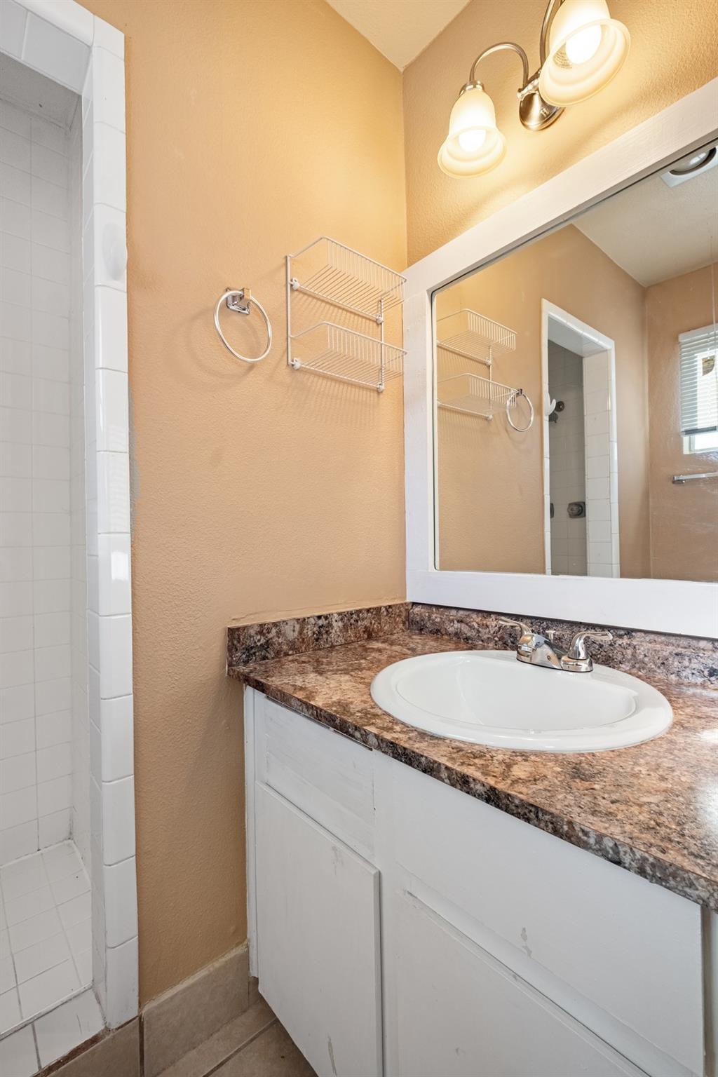 5801 Libyan Dr # B, Austin, TX 78745