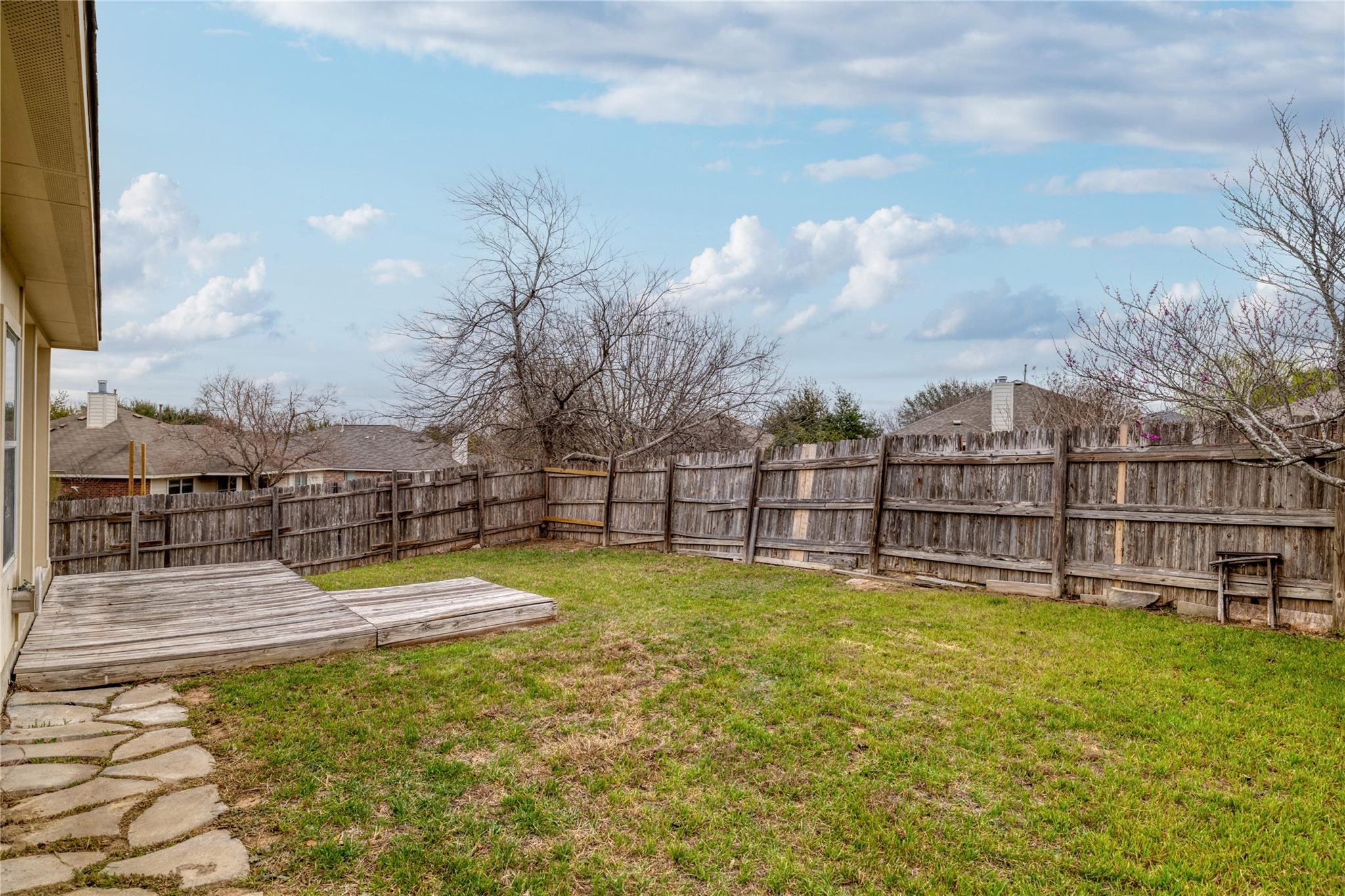 1740 Amberwood Loop, Kyle, TX 78640