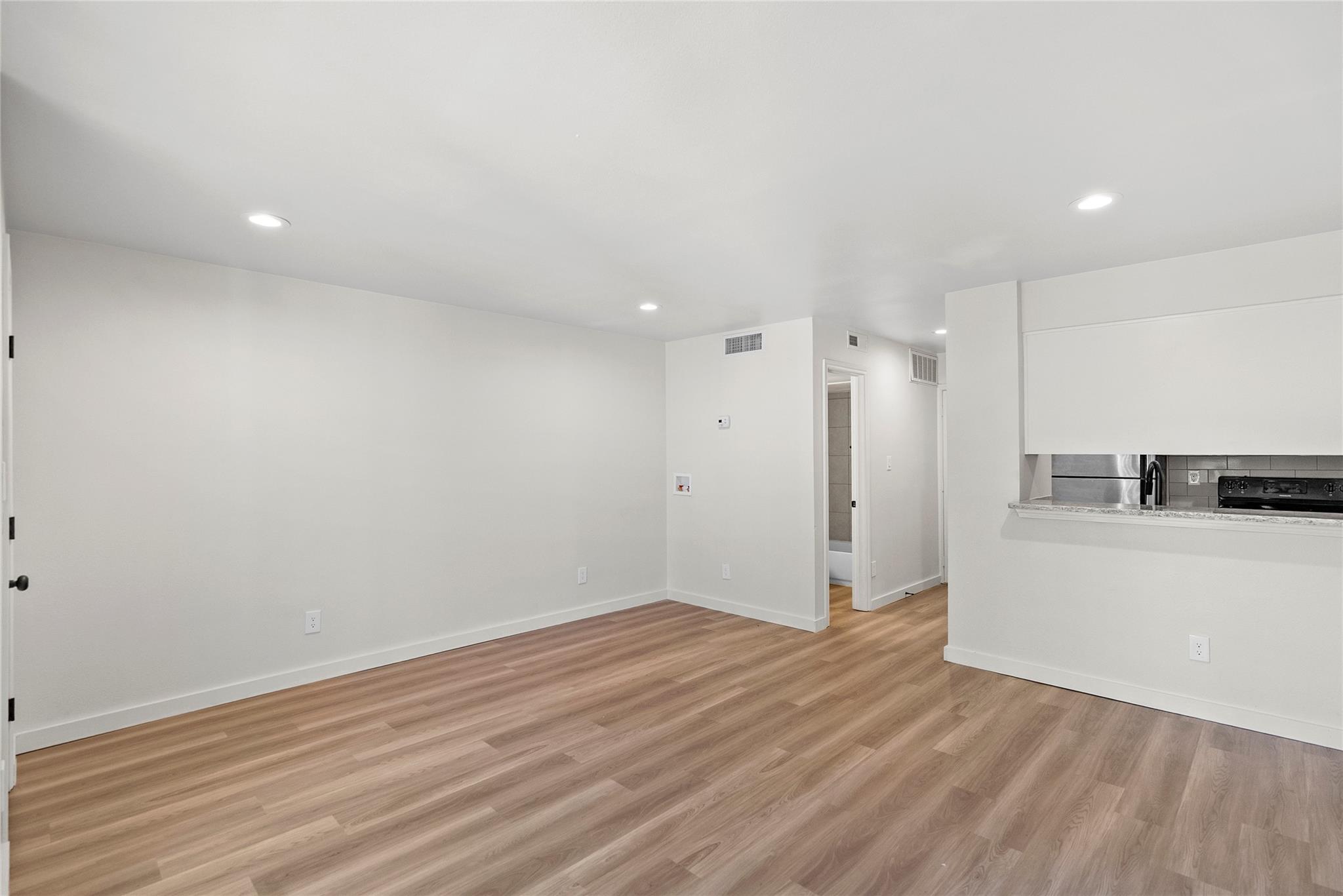 3819 Southway Dr # 208, Austin, TX 78704