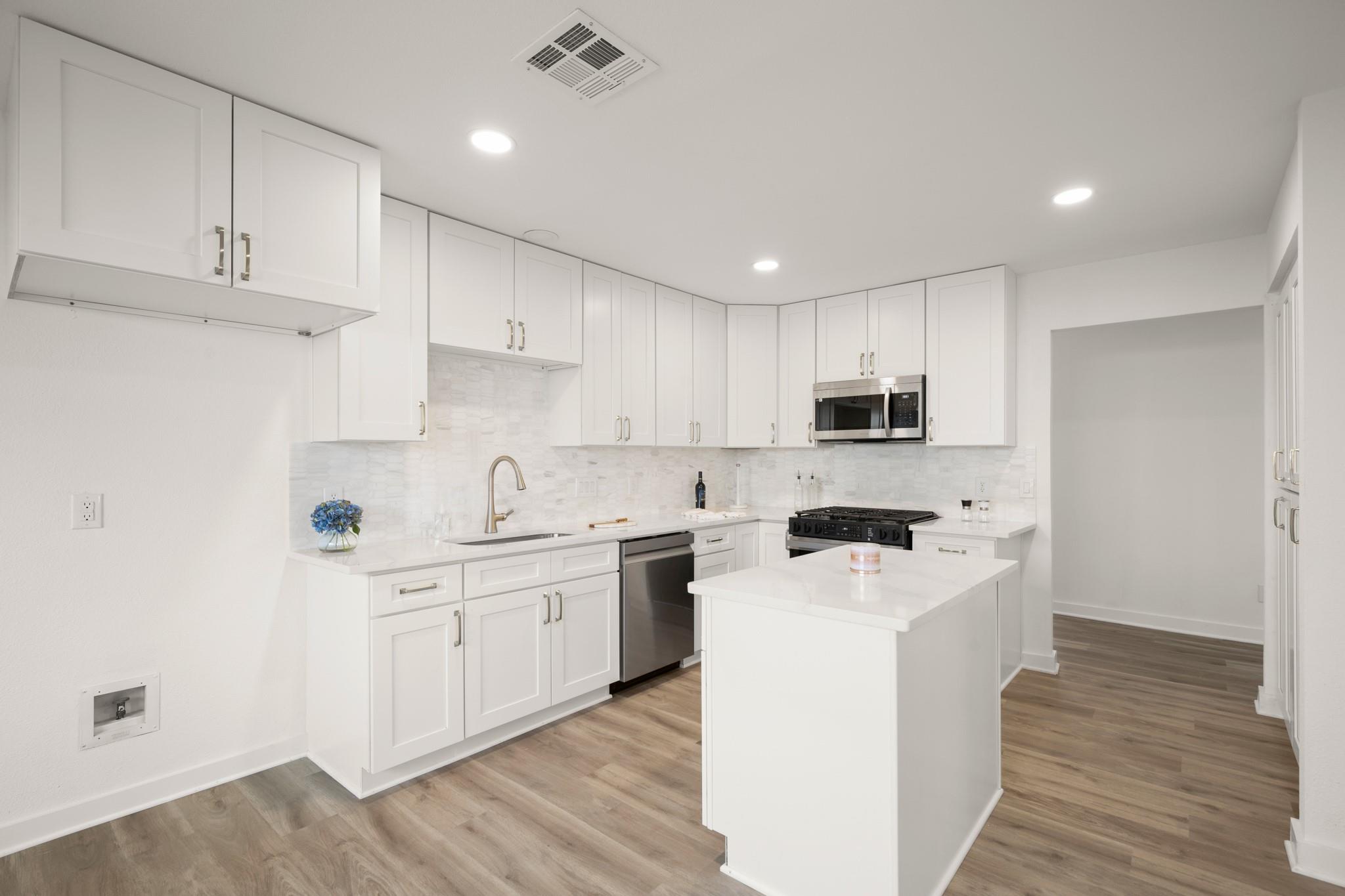 5828 Secrest Dr, Austin, TX 78759