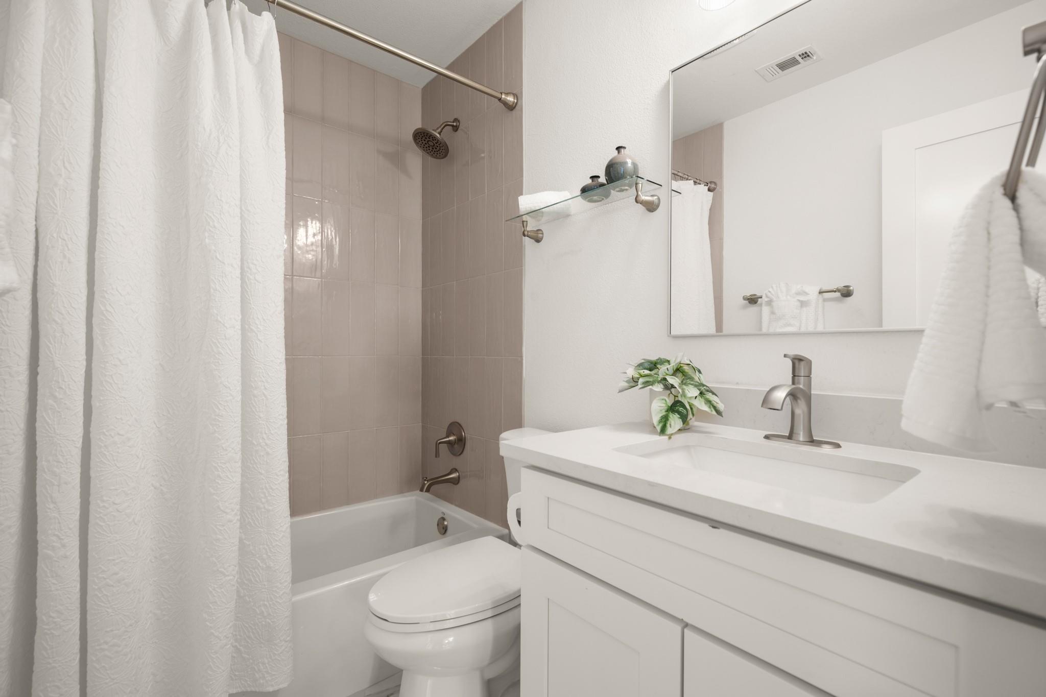 5828 Secrest Dr, Austin, TX 78759