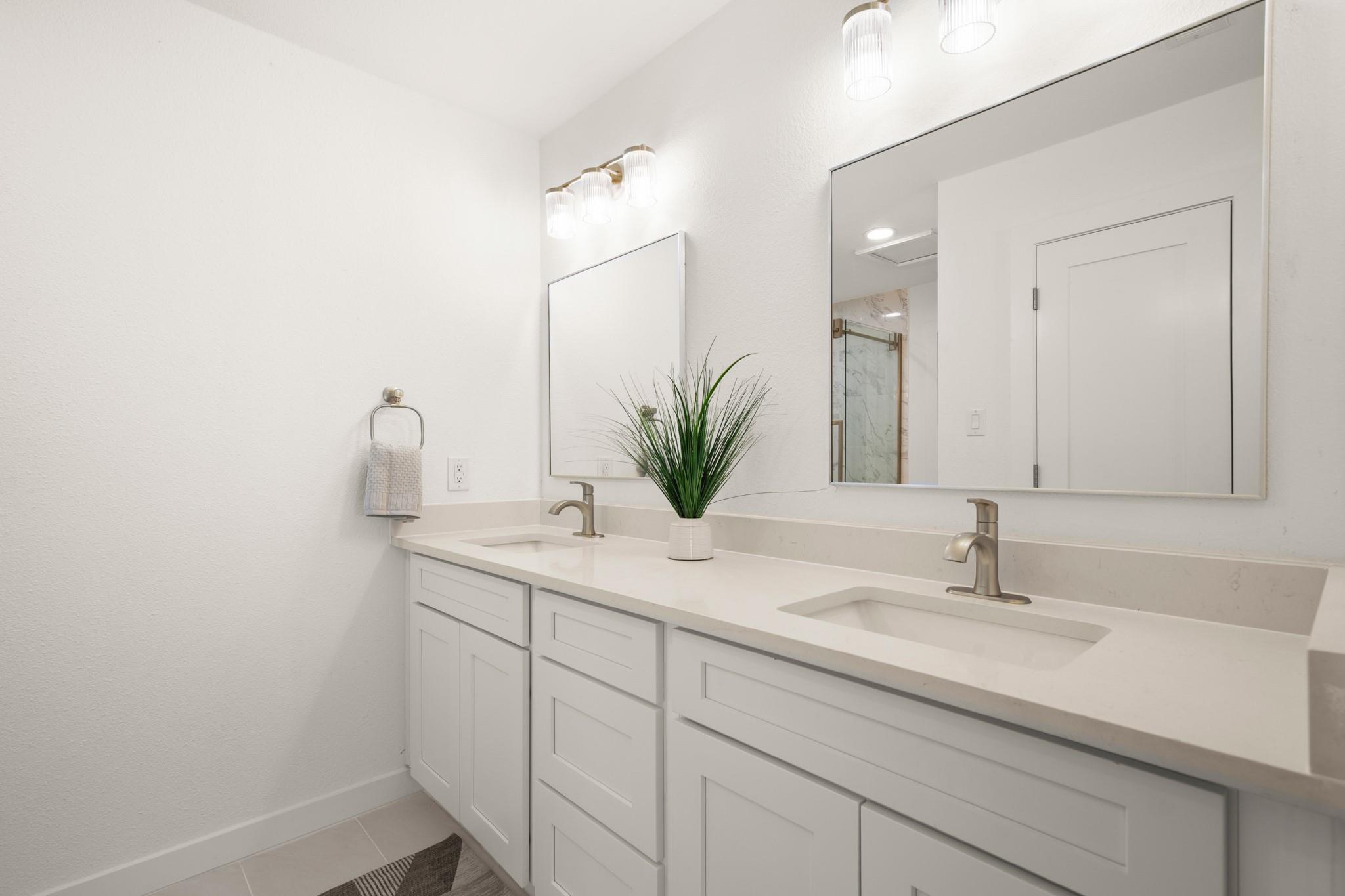 5828 Secrest Dr, Austin, TX 78759