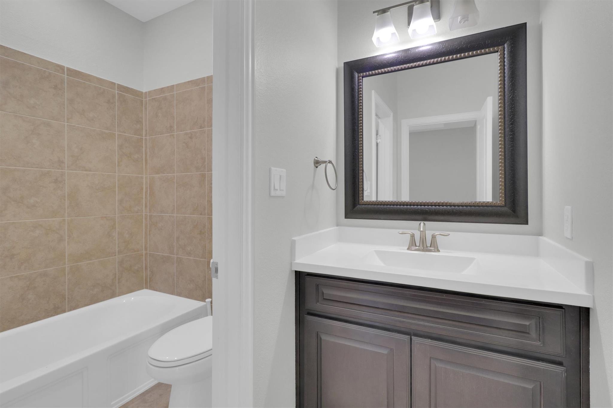 201 Cartwheel Bnd # 30, Austin, TX 78738