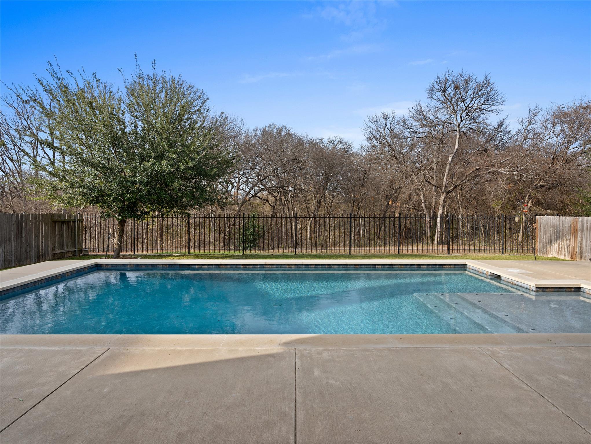 432 Freeman Park Pl, Round Rock, TX 78665