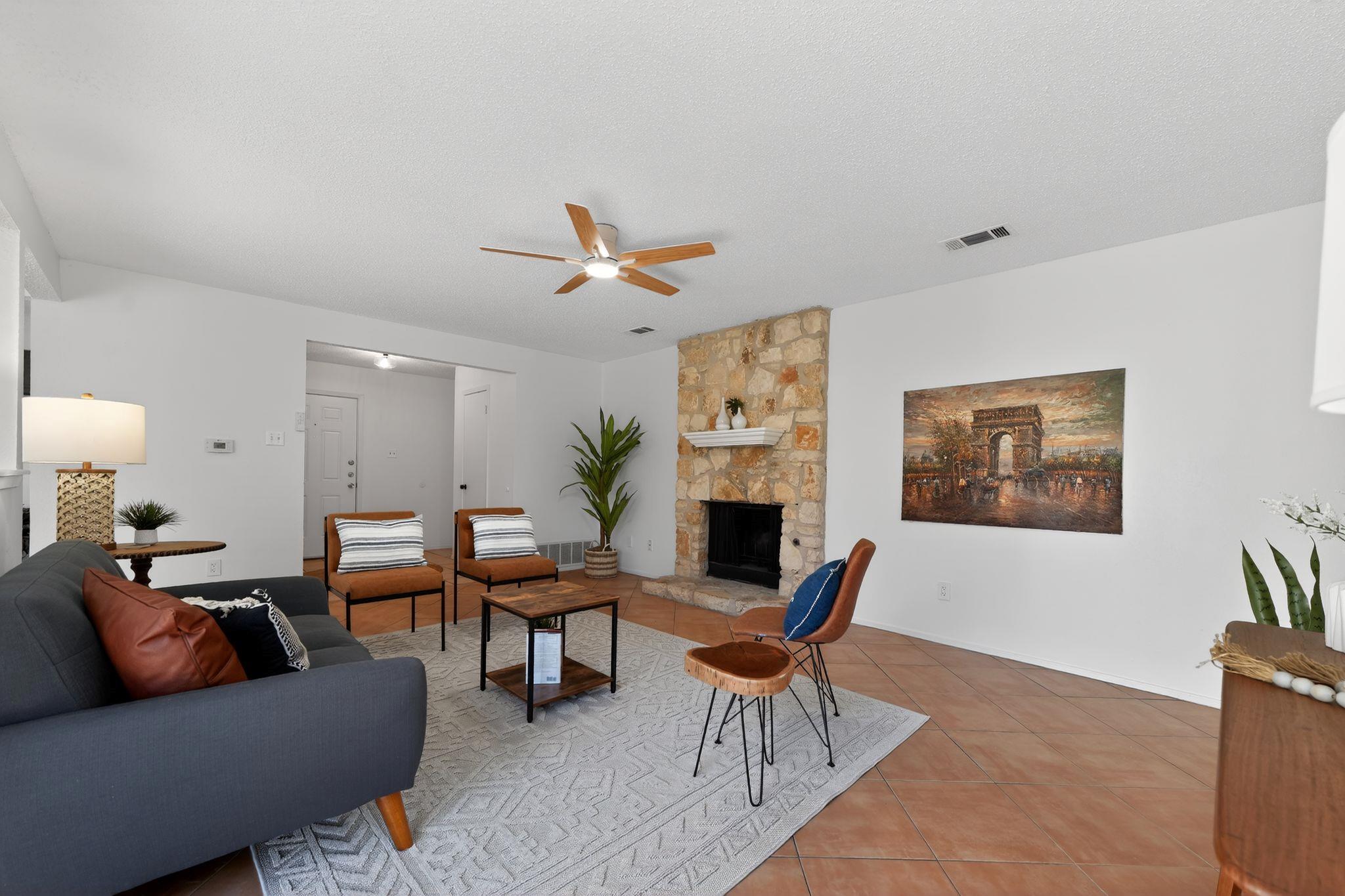 9709 Meadowheath Dr, Austin, TX 78729