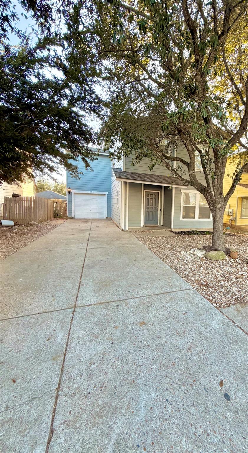 13409 Alysheba Dr, Del Valle, TX 78617