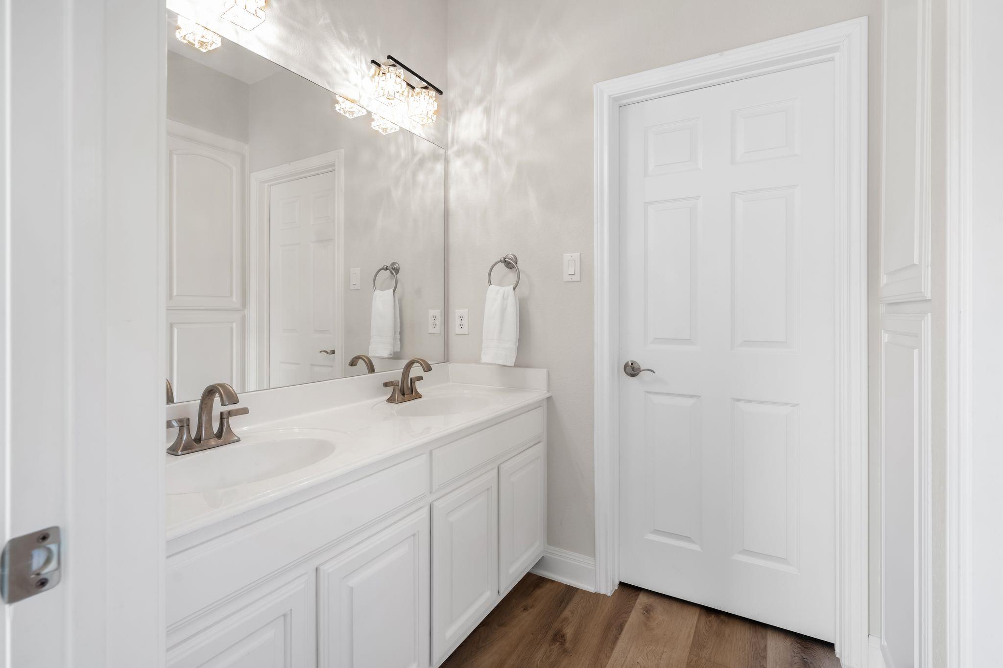 13612 Flat Top Ranch Rd, Austin, TX 78732