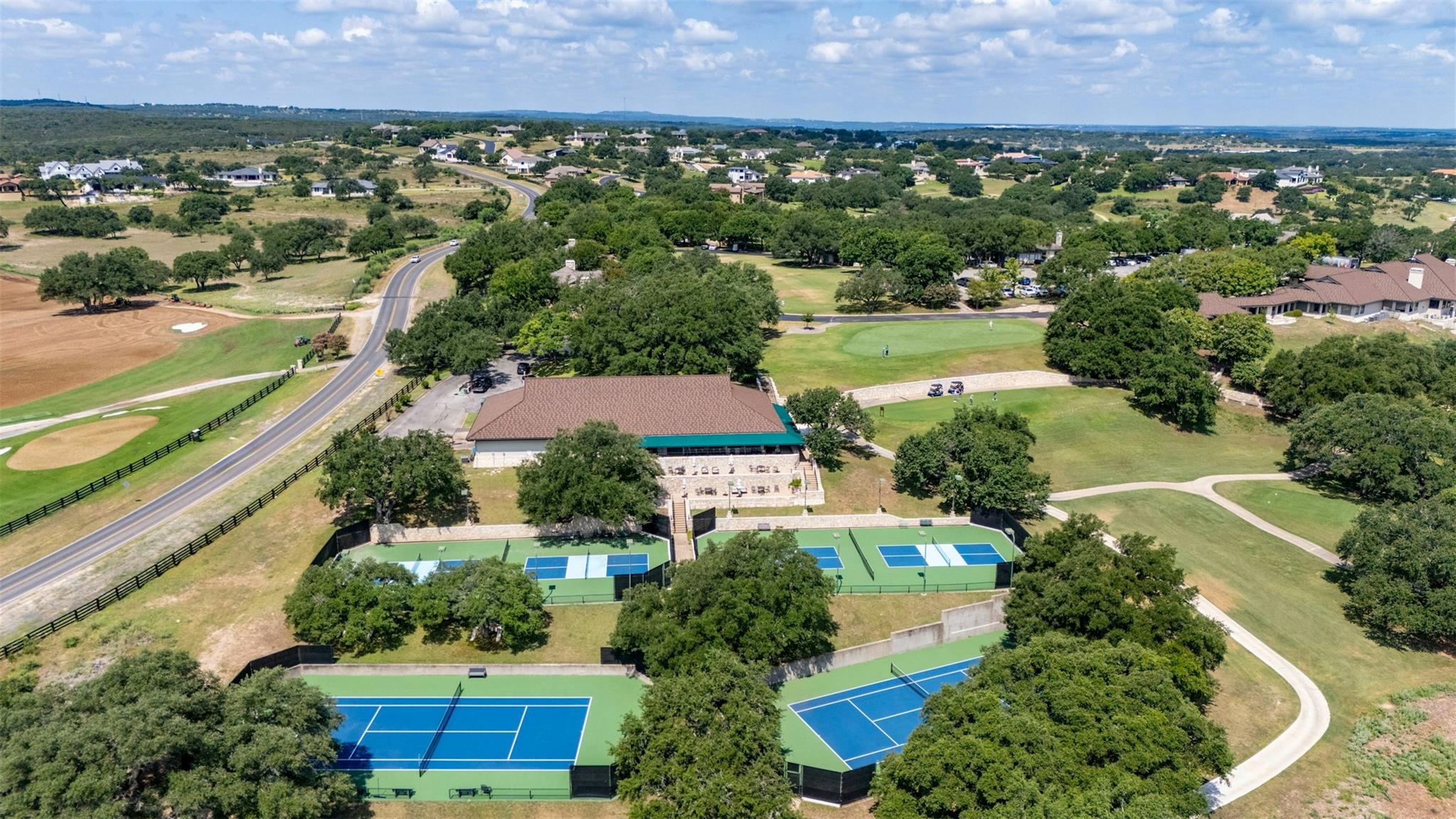 26710 Founders Pl, Spicewood, TX 78669