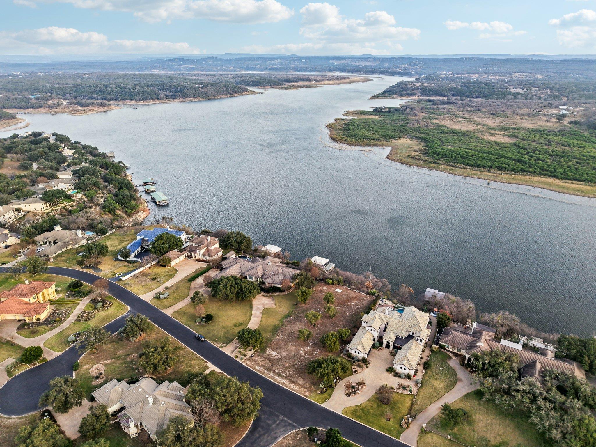 26710 Founders Pl, Spicewood, TX 78669