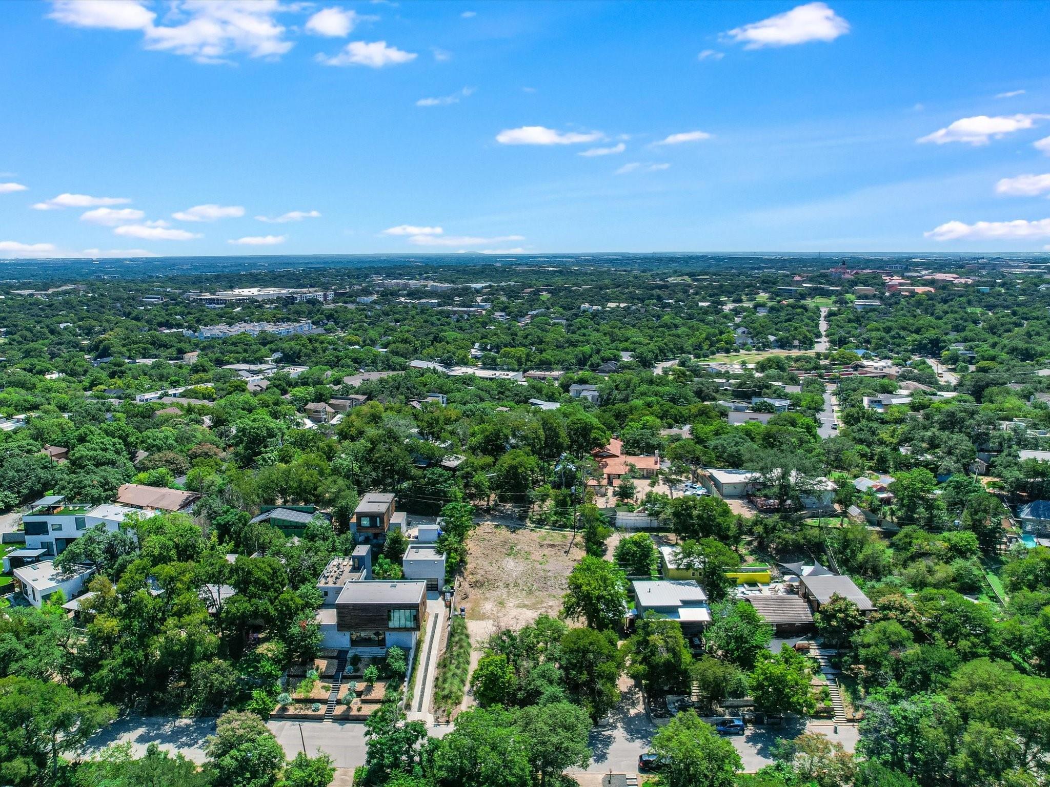 3007 S 4th St, Austin, TX 78704