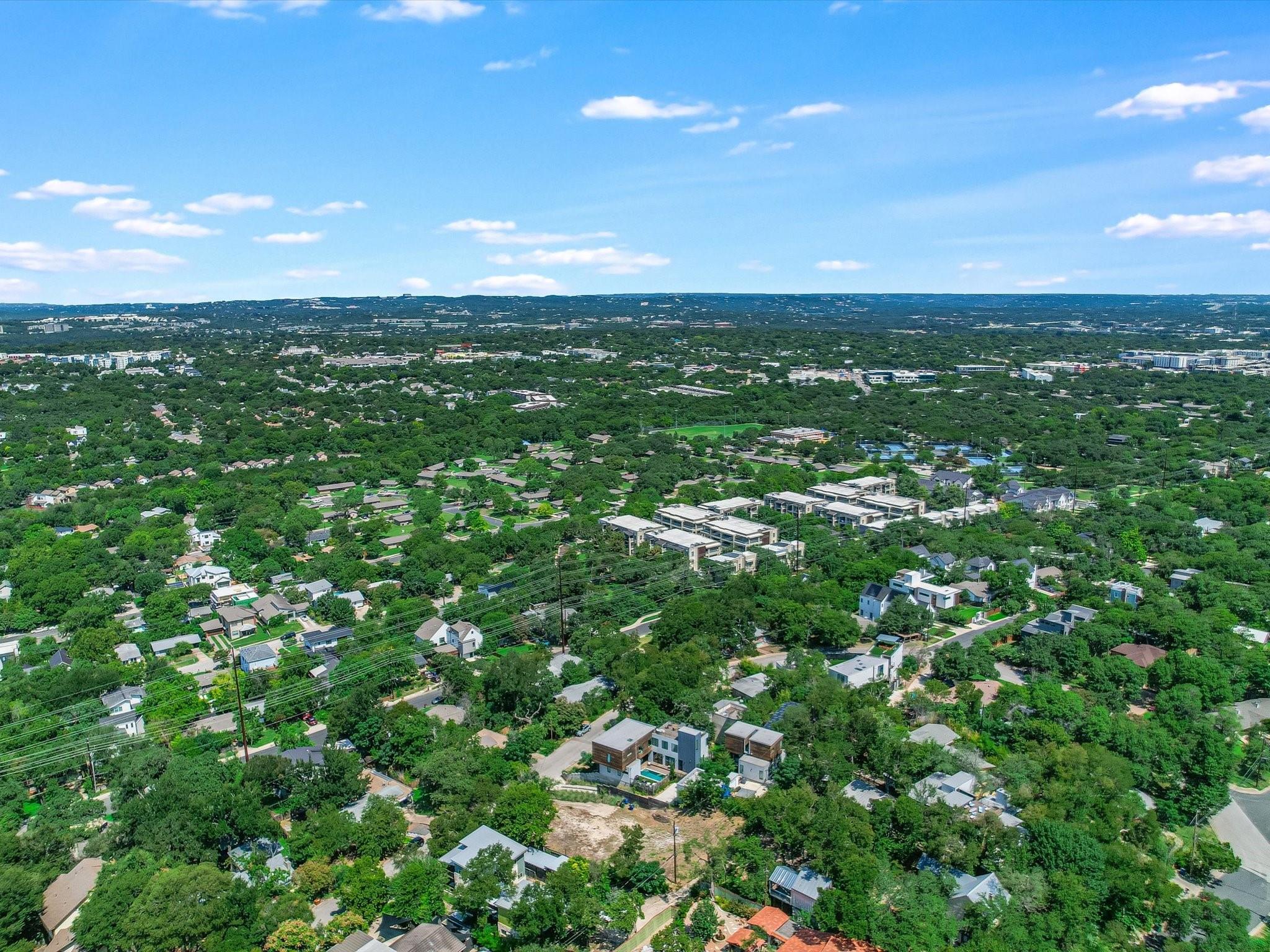 3007 S 4th St, Austin, TX 78704