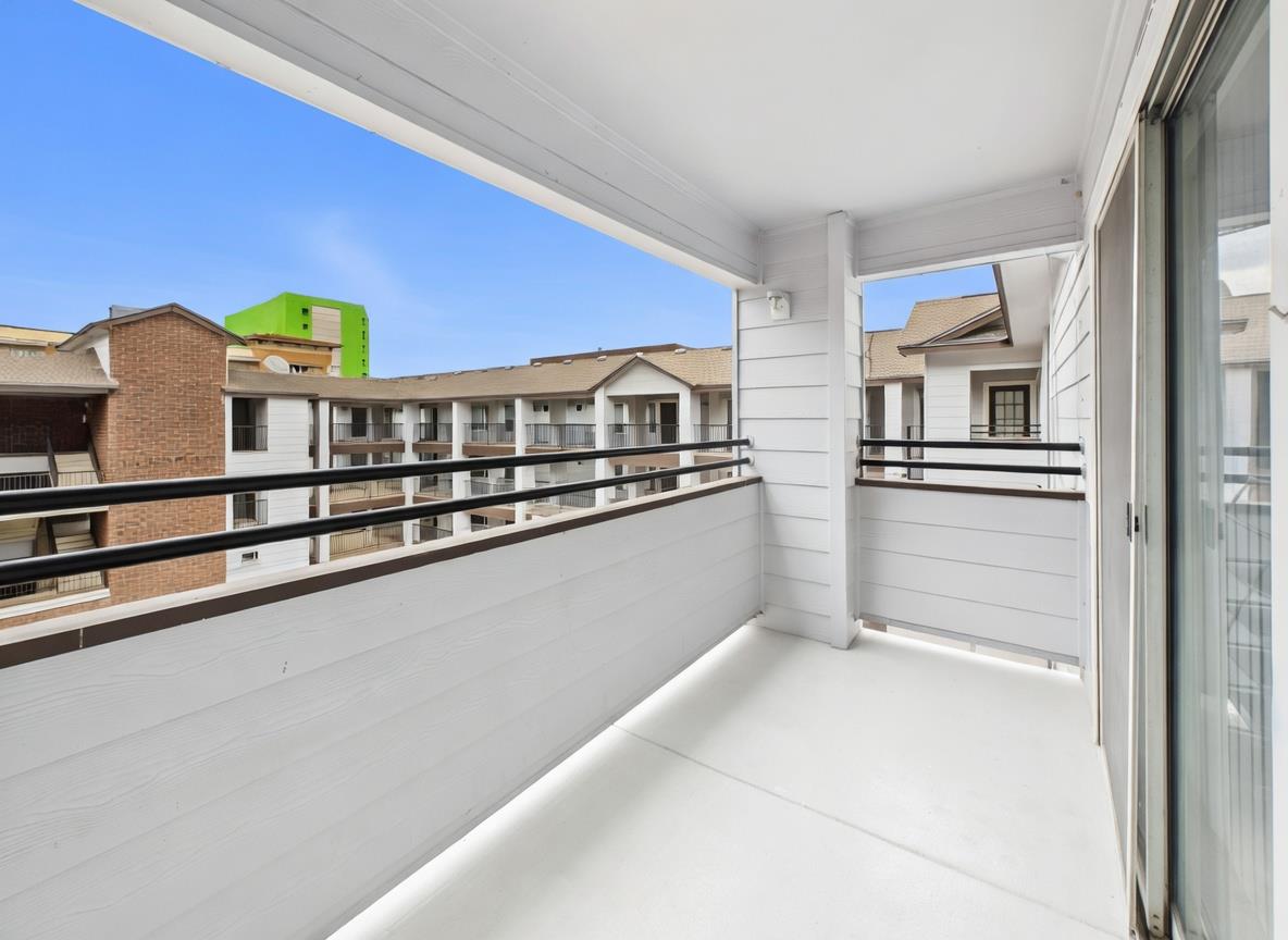 501 W 26th St # 314, Austin, TX 78705