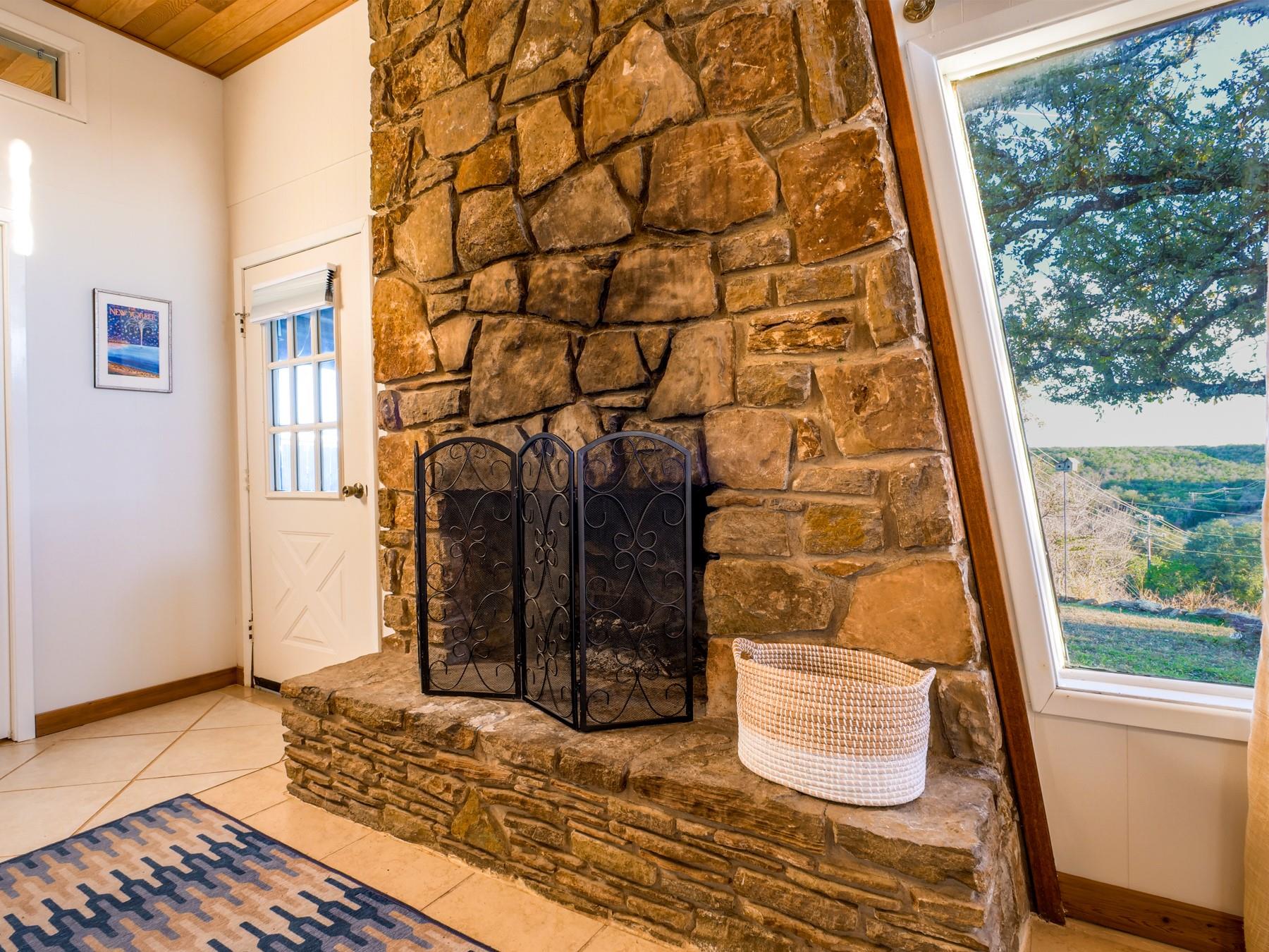 309 S Oak Ln, Burnet, TX 78611