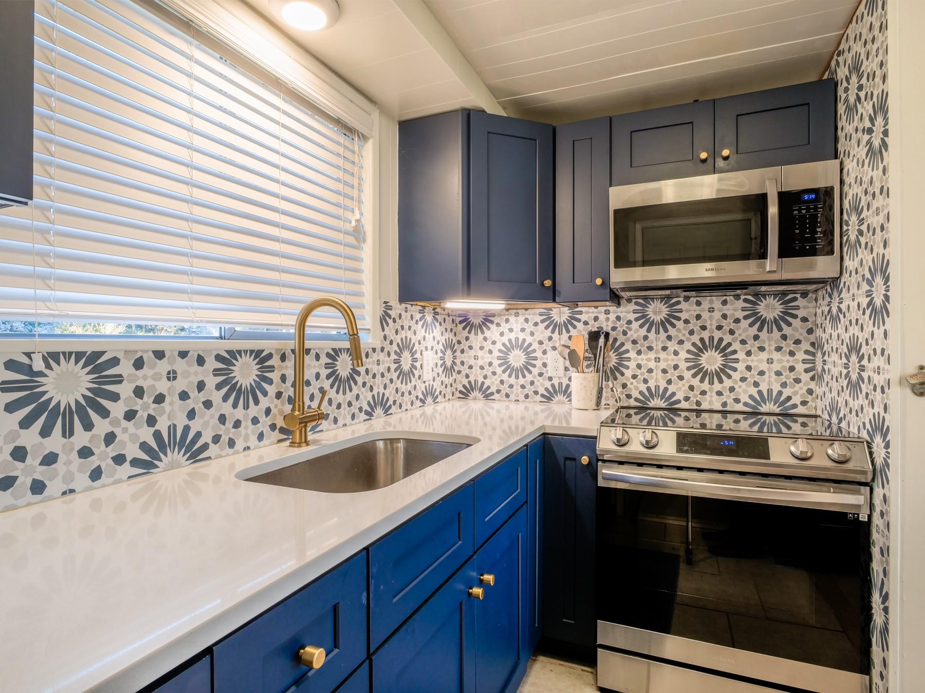 309 S Oak Ln, Burnet, TX 78611