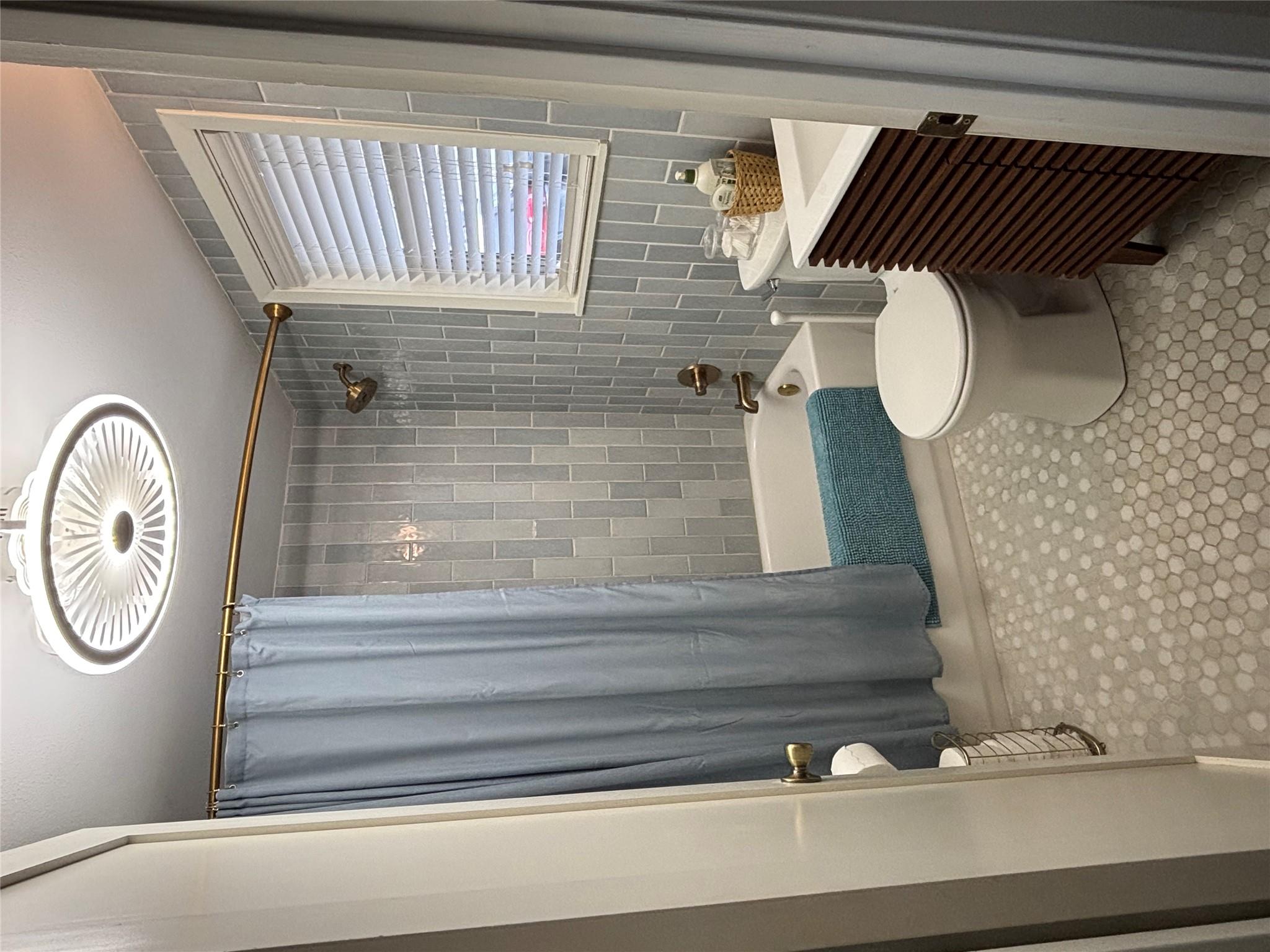 309 S Oak Ln, Burnet, TX 78611