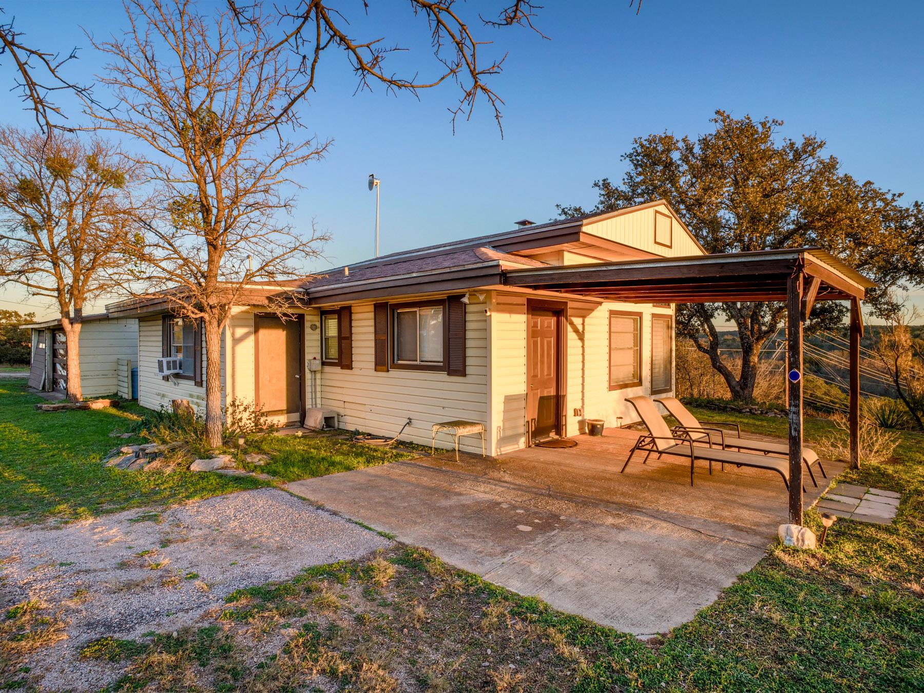 309 S Oak Ln, Burnet, TX 78611