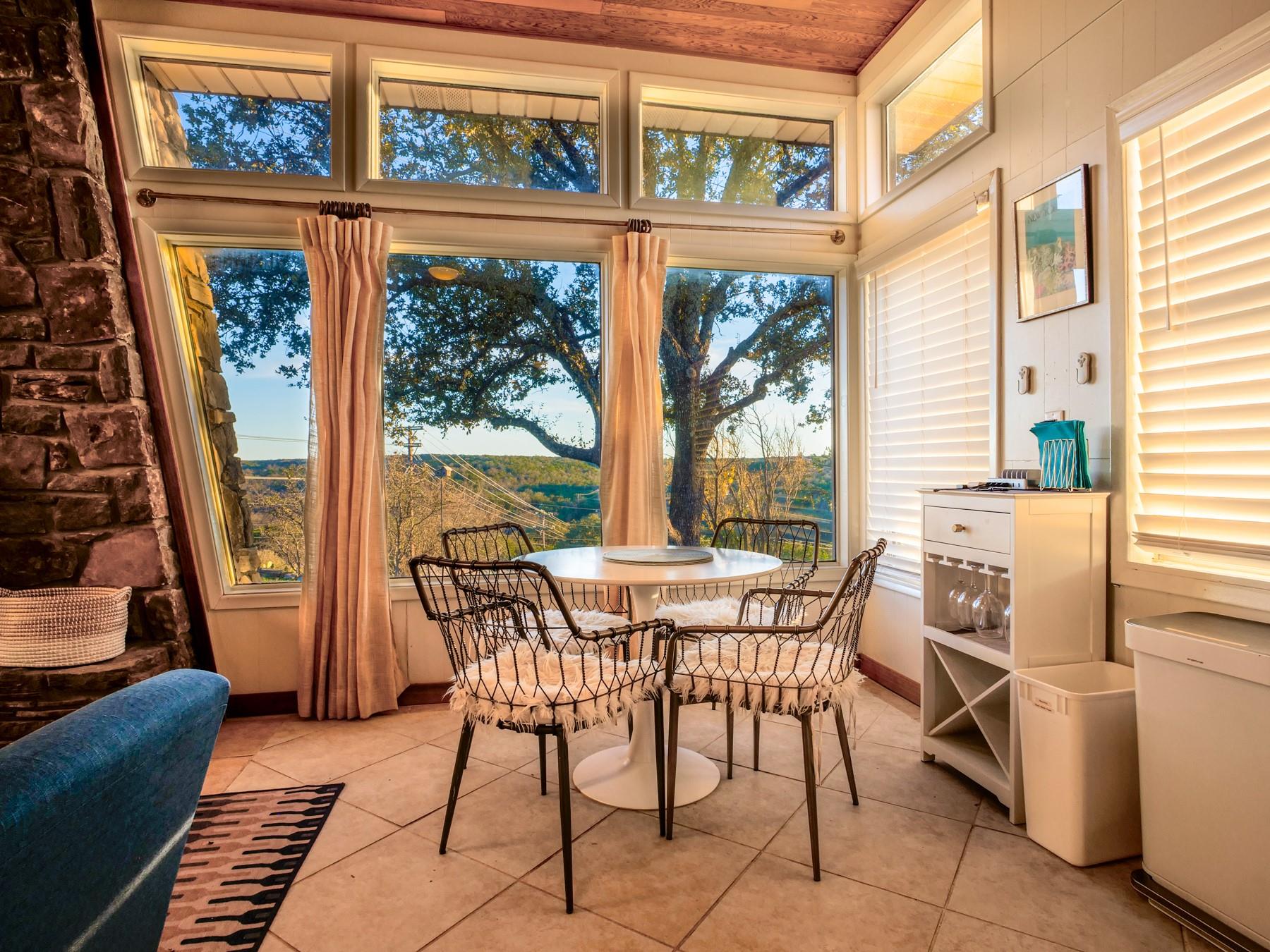 309 S Oak Ln, Burnet, TX 78611