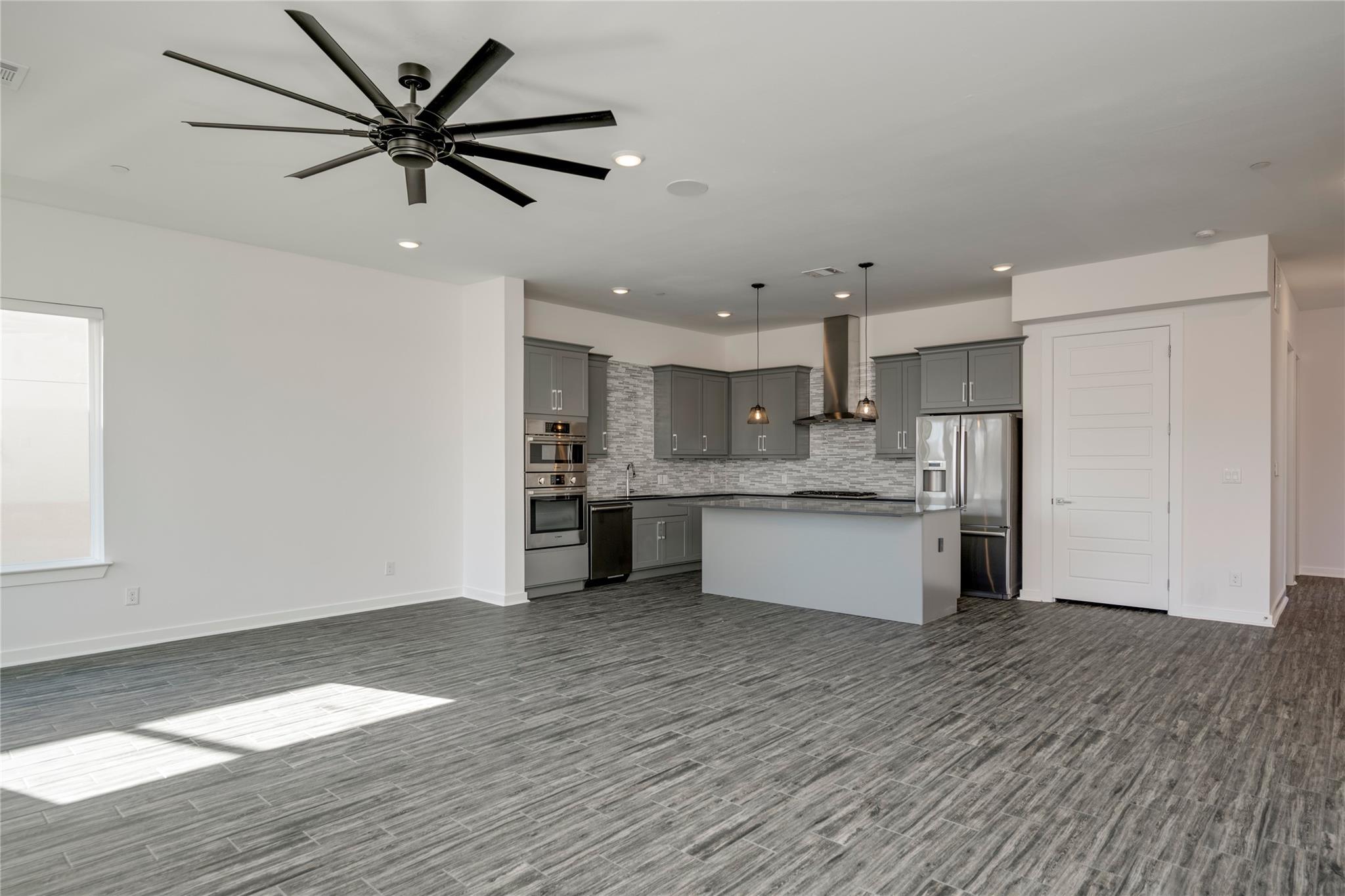 1417 Kramer Ln # 13, Austin, TX 78758