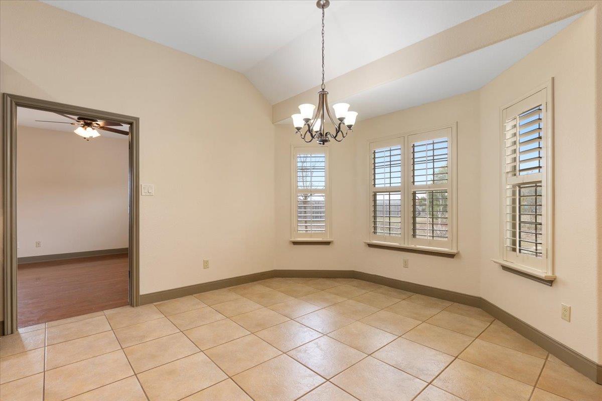 106 Spring Mdw, Bastrop, TX 78602