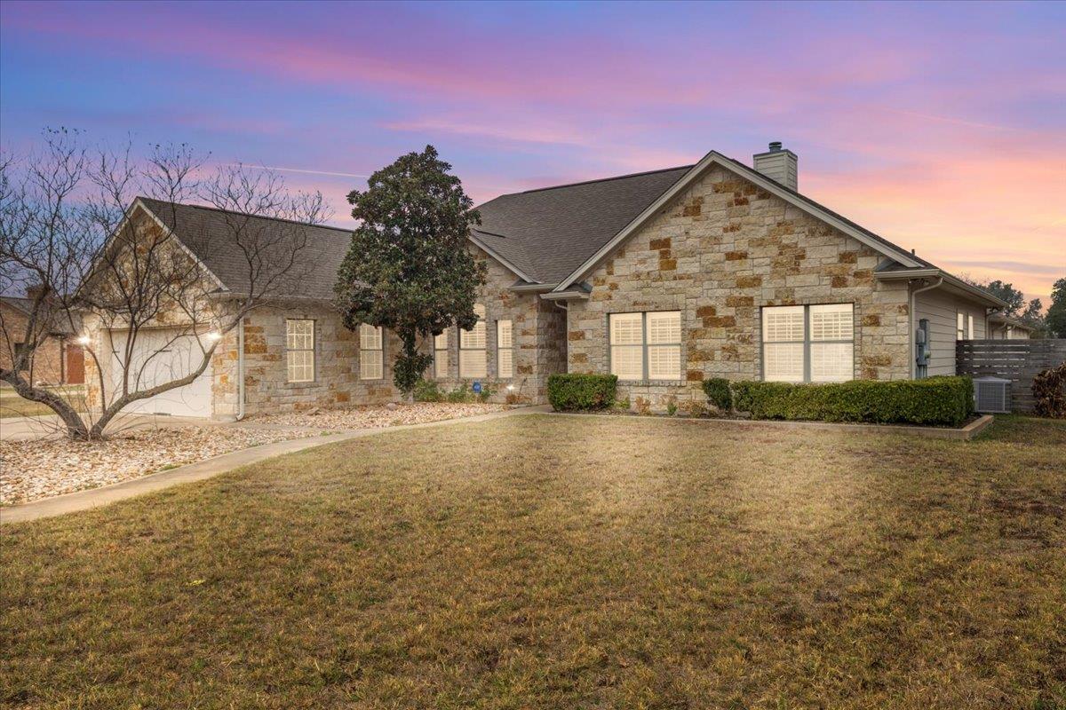 106 Spring Mdw, Bastrop, TX 78602
