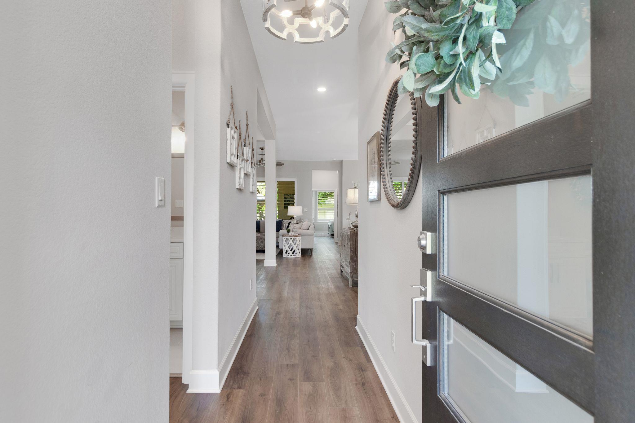 121 Monterey Oak Trl, Georgetown, TX 78628