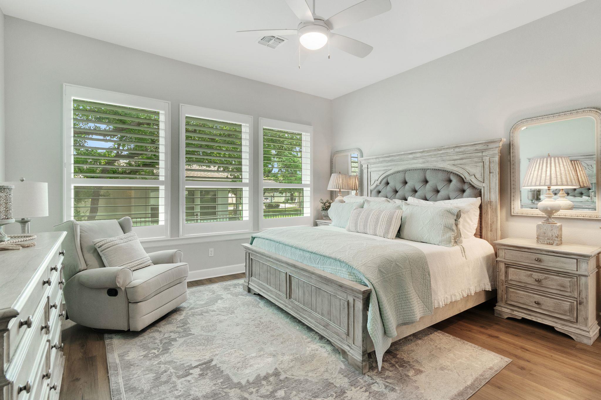 121 Monterey Oak Trl, Georgetown, TX 78628