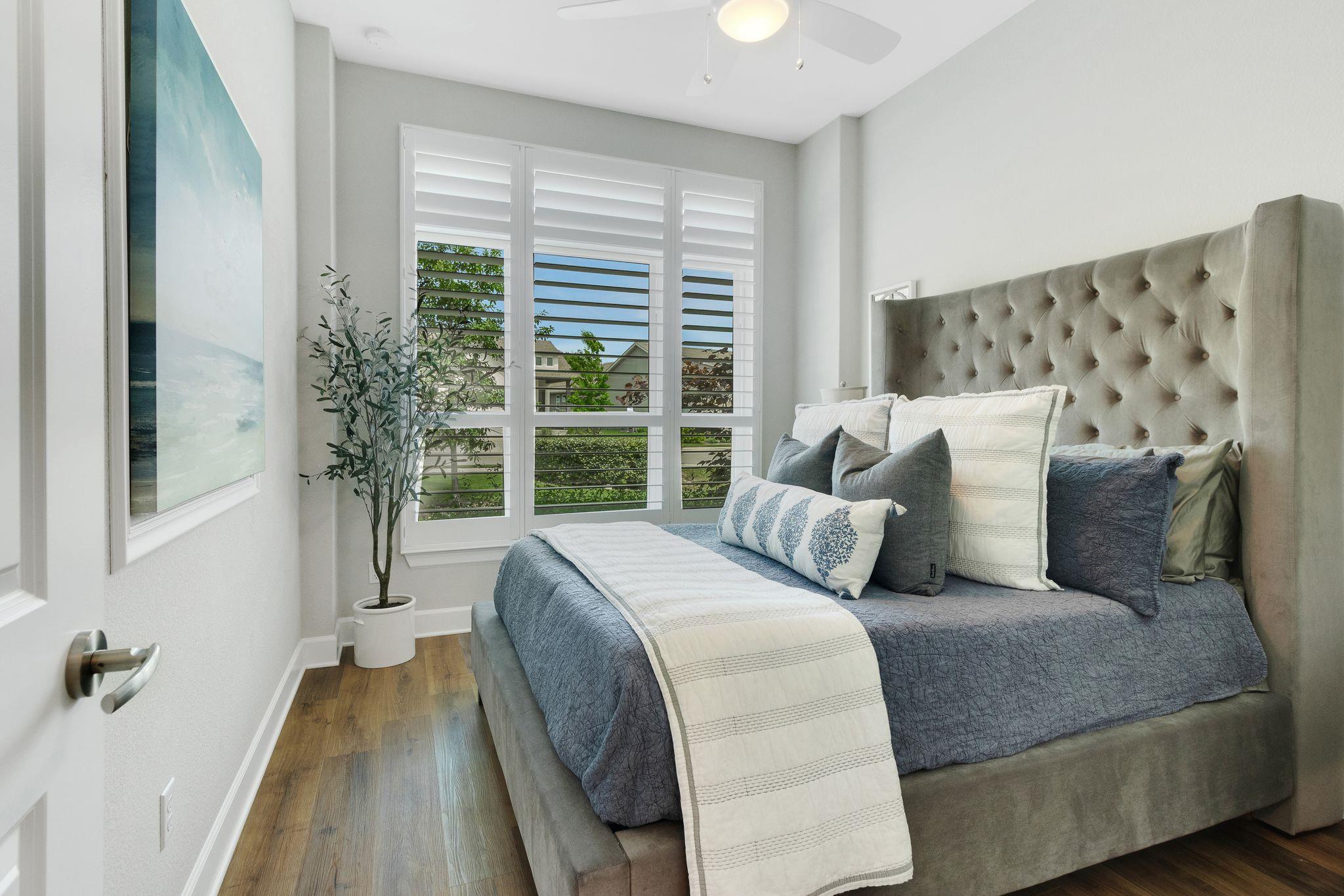 121 Monterey Oak Trl, Georgetown, TX 78628