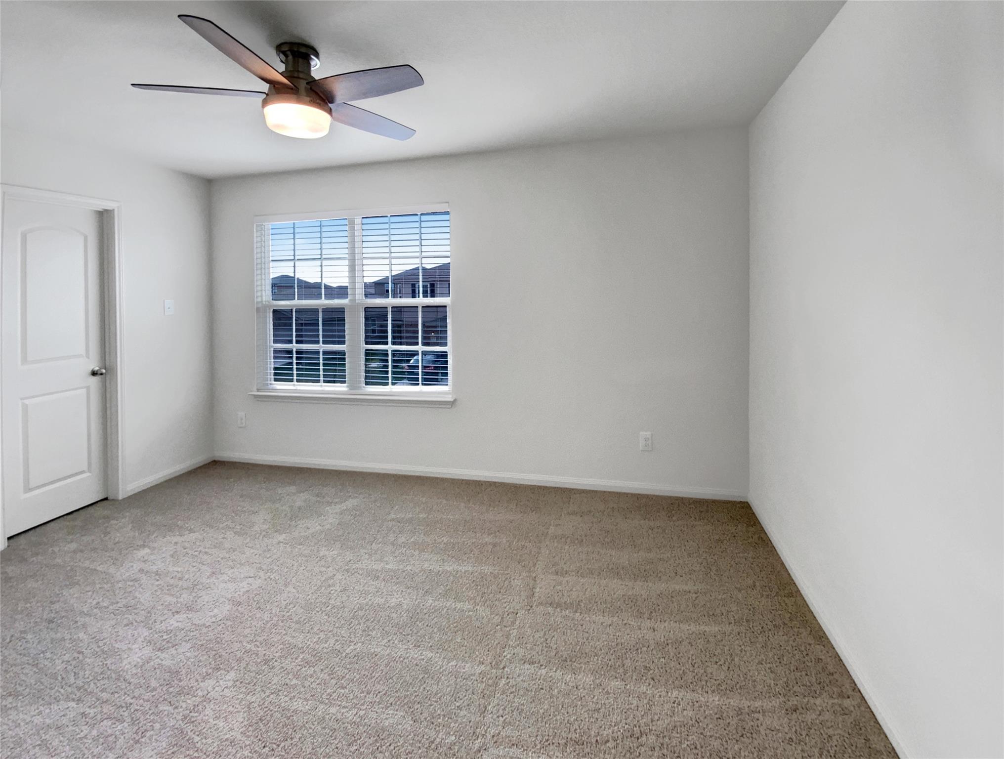 138 Niven Path # 26E, Jarrell, TX 76537