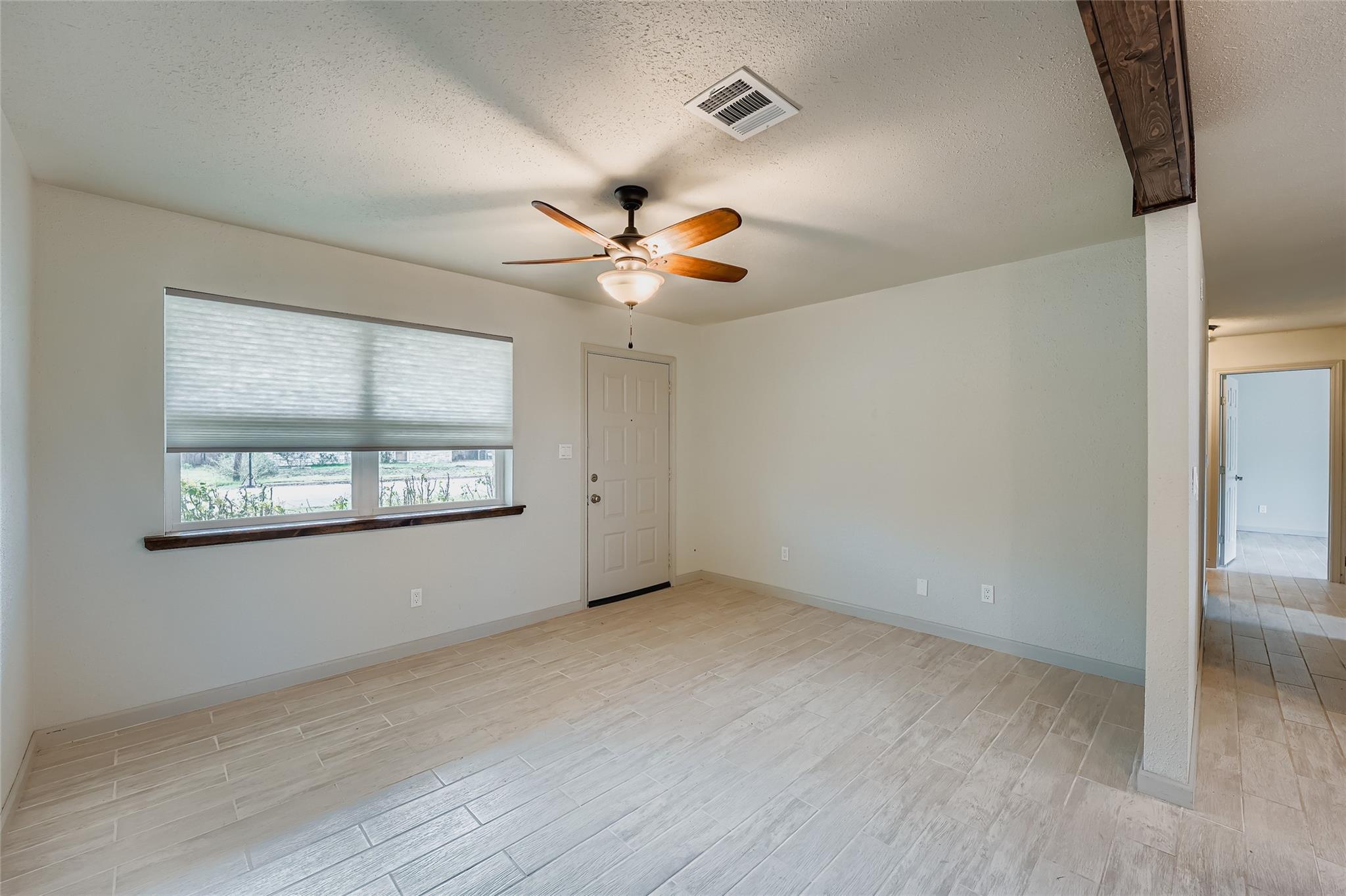 410 Magnolia St, Bastrop, TX 78602