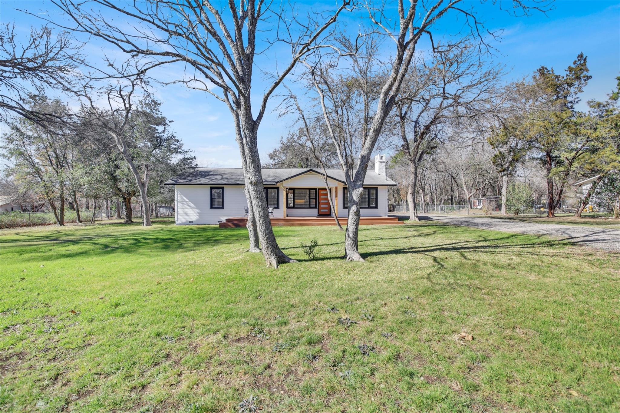 8904 Chisholm Ln, Austin, TX 78748