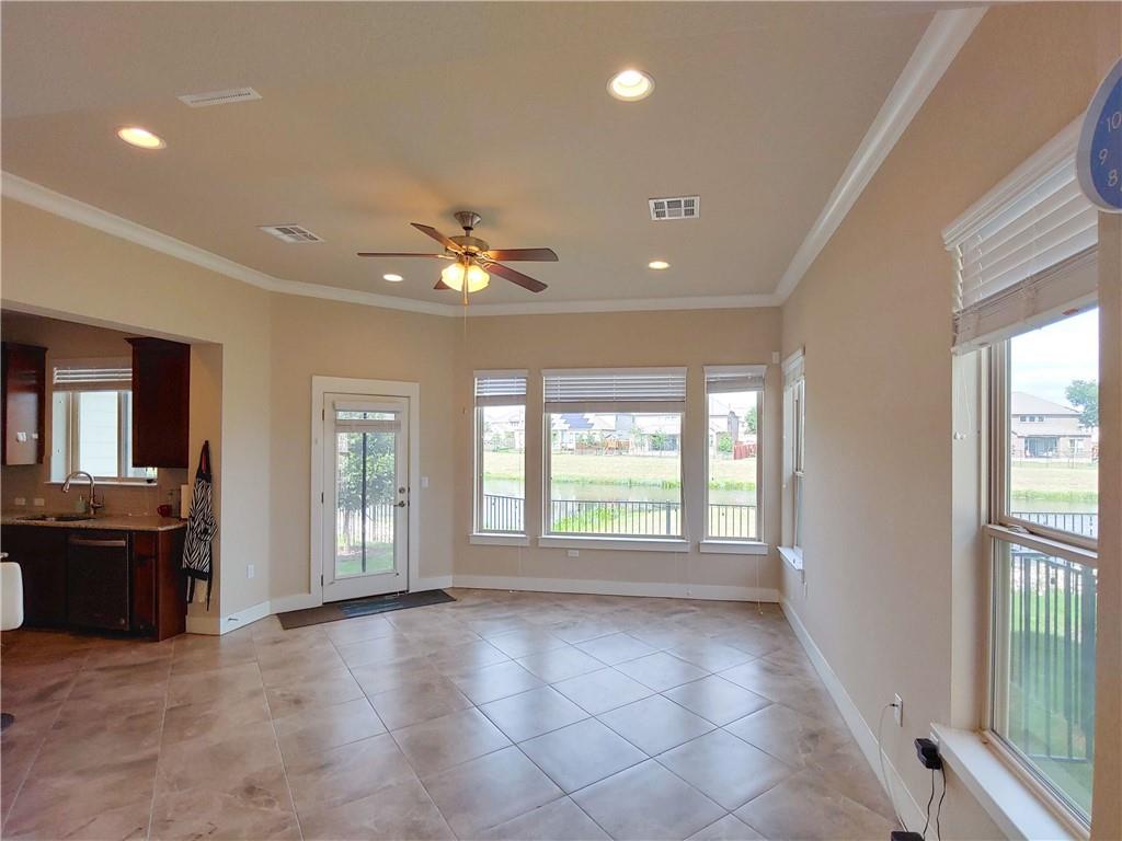 9303 Mcknight Loop, Austin, TX 78717